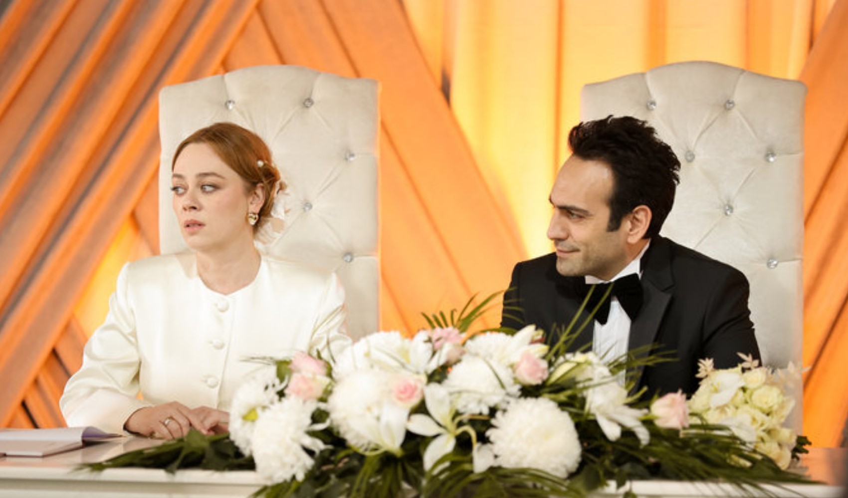 Bahar, Evren'le nikah masasında ayrıldı