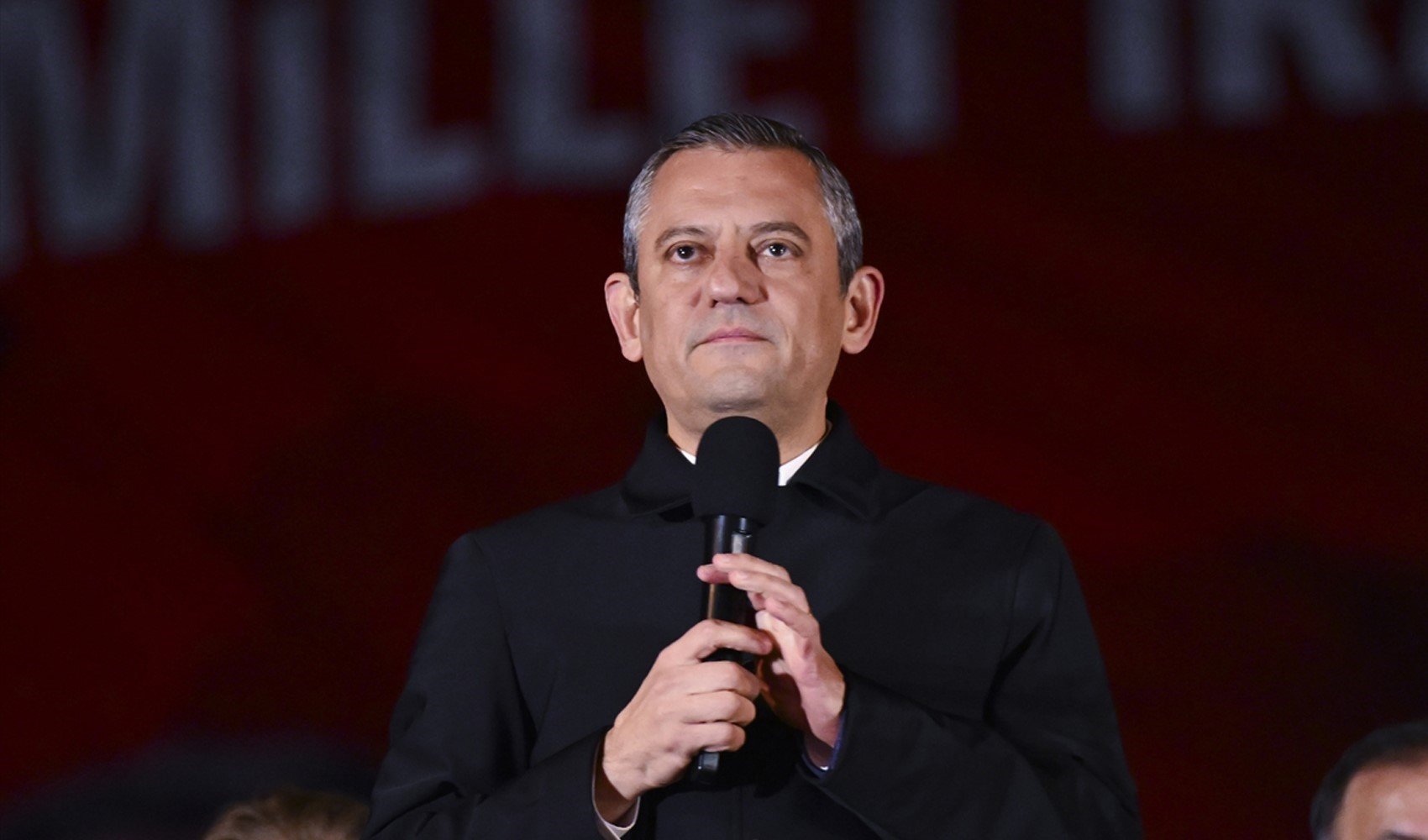 CHP'nin 'Millet İradesine Sahip Çıkıyor' mitinginde üçüncü durak Başakşehir oldu