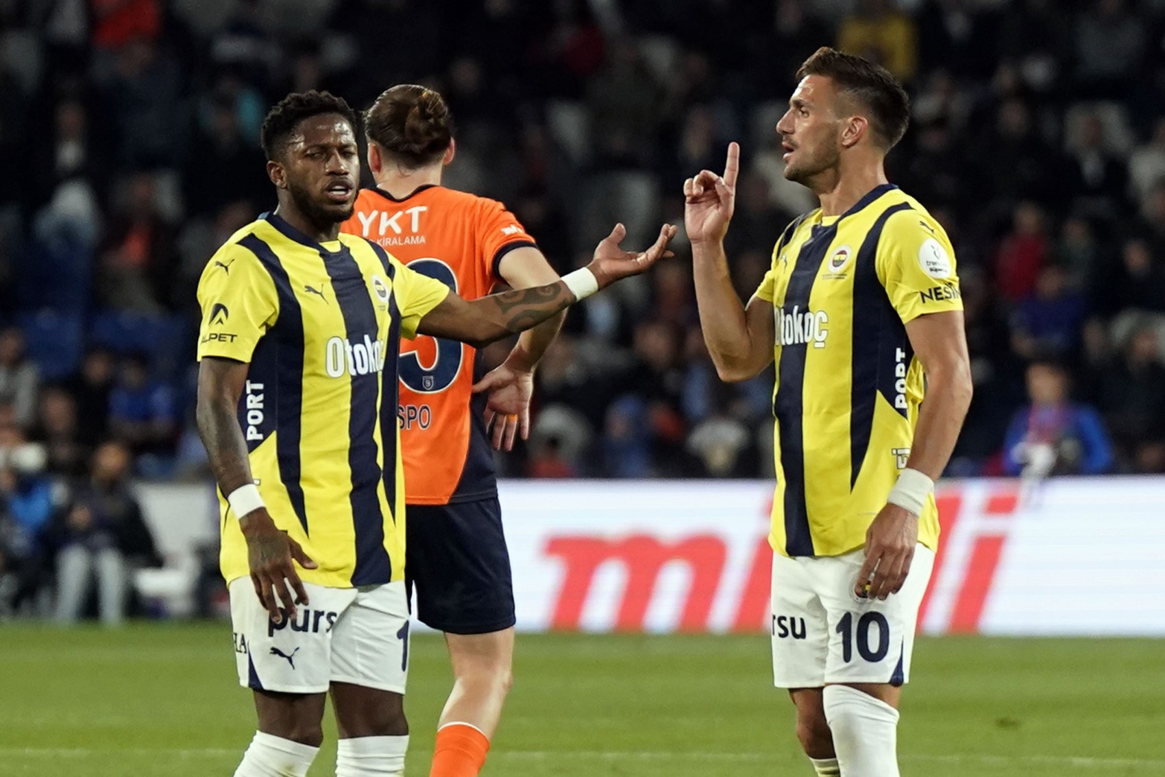 Dusan Tadic'ten maç sonu çarpıcı Talisca açıklaması! 'Umarım anlamıştır!'