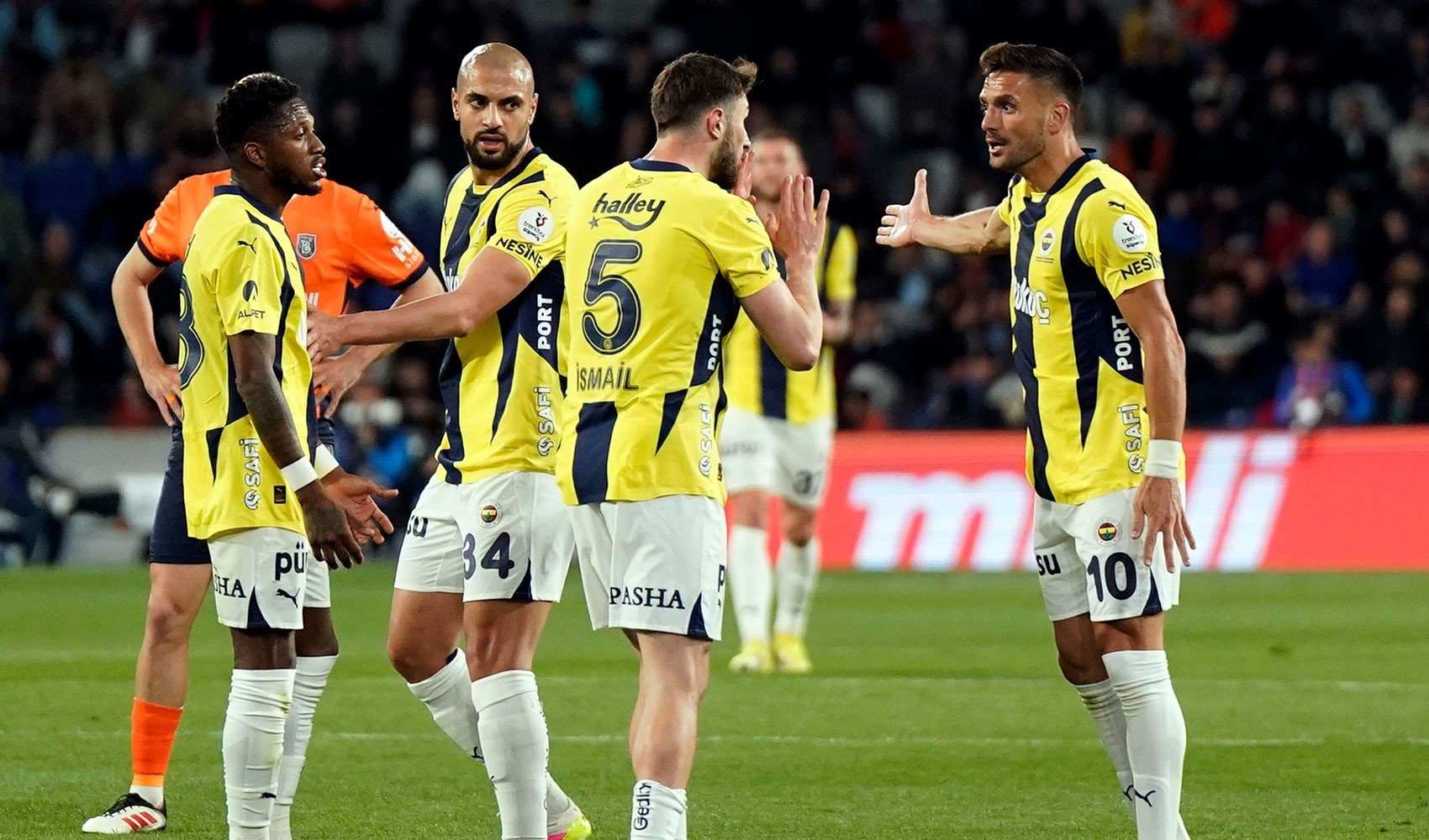 Dusan Tadic'ten maç sonu çarpıcı Talisca açıklaması Dusan Tadic'ten maç sonu çarpıcı Talisca açıklaması