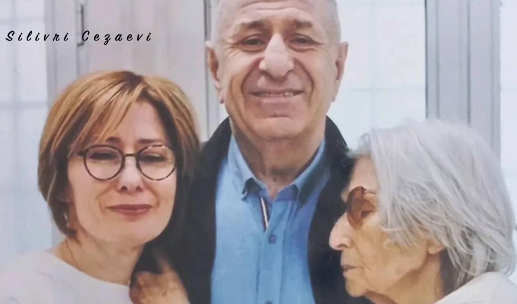 Ümit Özdağ’dan anneler günü mesajı: Her yıl ben giderdim... Ümit Özdağ’dan anneler günü mesajı: Her yıl ben giderdim...