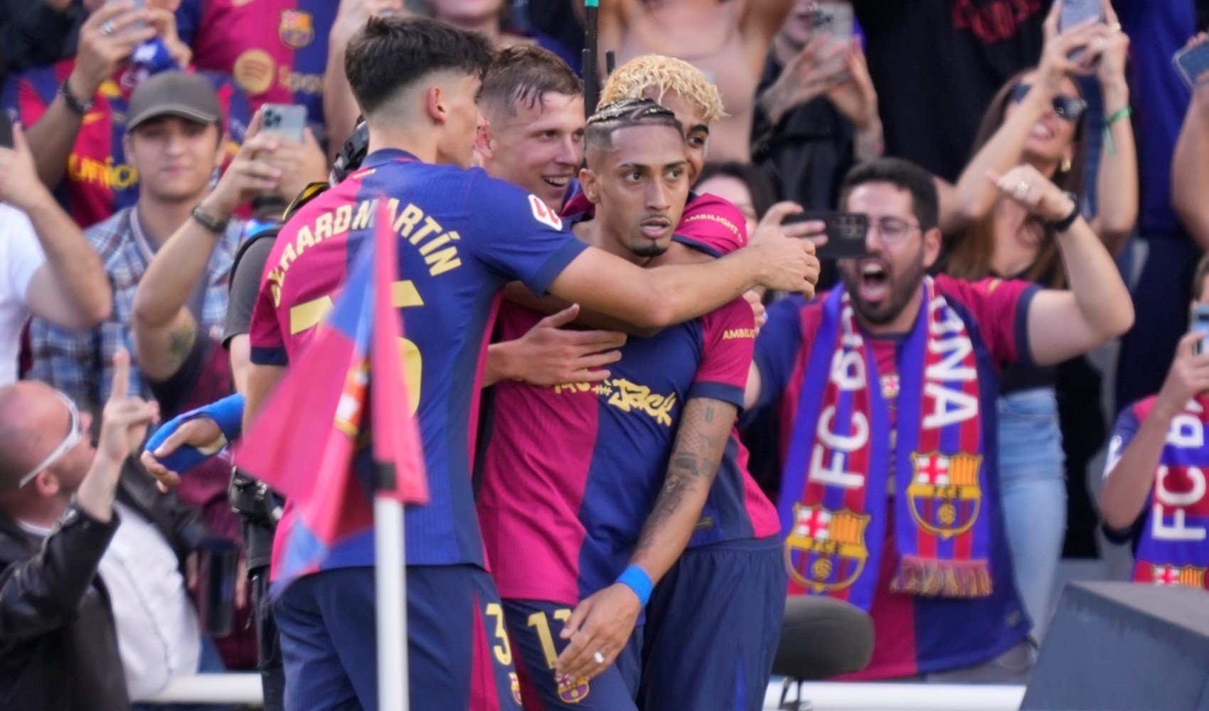 Sezonun en kritik El Clasico'sunda kazanan Barcelona