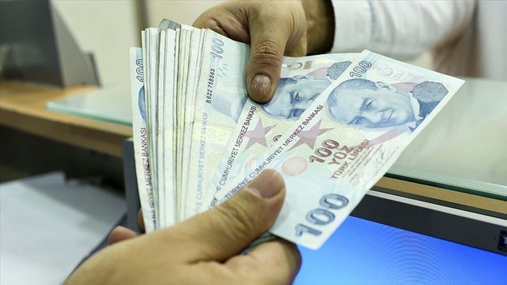 Emeklinin gözü Kurban Bayramında: İkramiye ne kadar olacak? Zam beklentisi karşılıksız kaldı