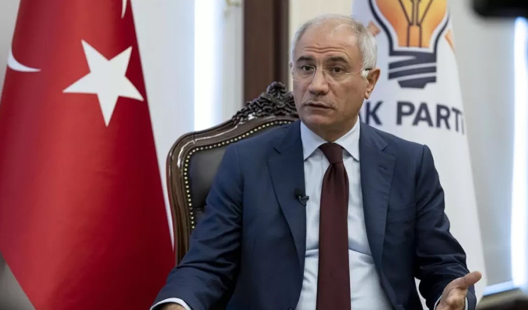 PKK'nın fesih kararı terör örgütünün uzantılarını kapsıyor mu? AKP'li Efkan Ala canlı yayında yanıtladı PKK'nın fesih kararı terör örgütünün uzantılarını kapsıyor mu? AKP'li Efkan Ala canlı yayında yanıtladı