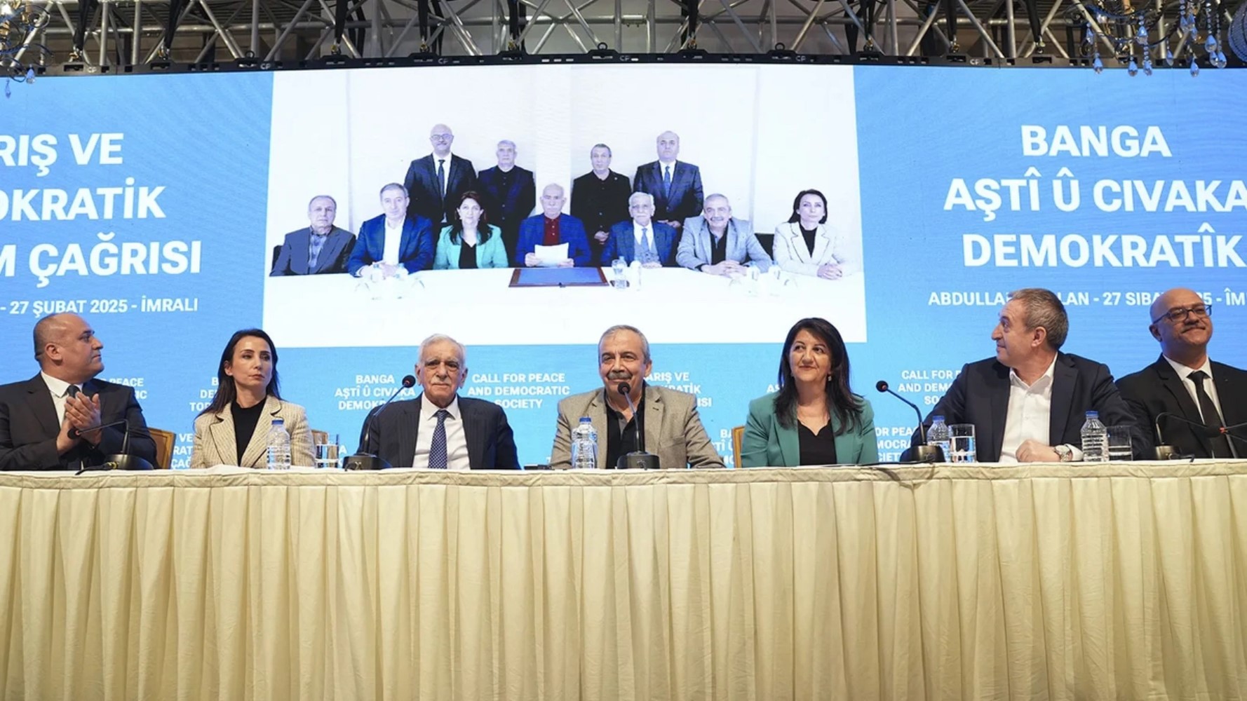 Bölücü örgüt PKK fesih kararı aldı, yandaş medya yeni yol haritasını açıkladı: O ay çok kritik...