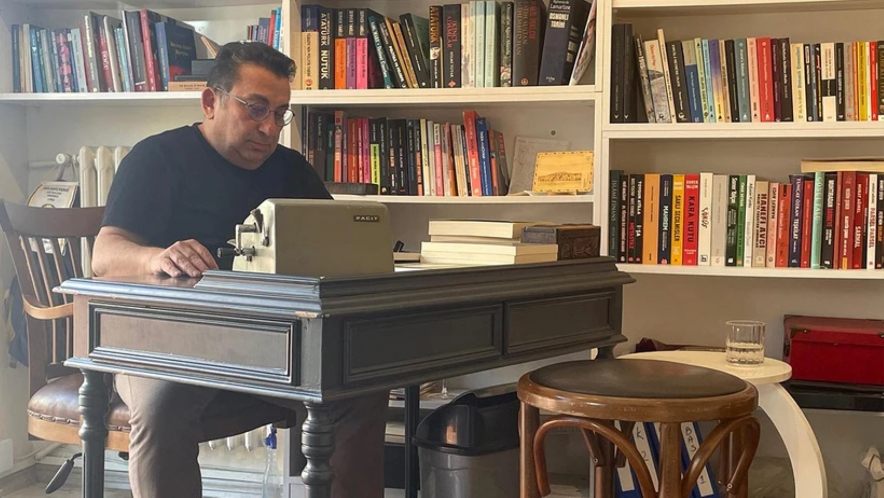 Yeni seçilen Papa Kayserili mi? 'Papa 14. Leo akrabam olabilir'