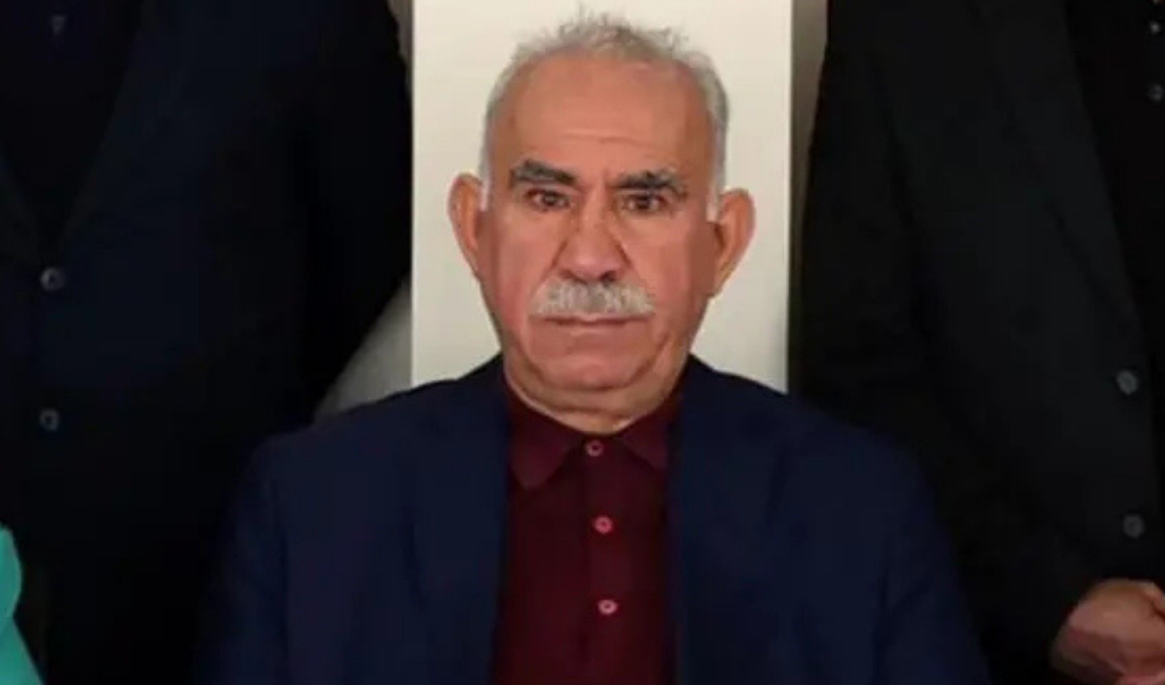 Bölücü örgütün fesih açıklamasından öne çıkanlar... Bundan sonra ne olacak? 'Doğrudan Öcalan yürütecek' Bölücü örgütün fesih açıklamasından öne çıkanlar... Bundan sonra ne olacak? 'Doğrudan Öcalan yürütecek'