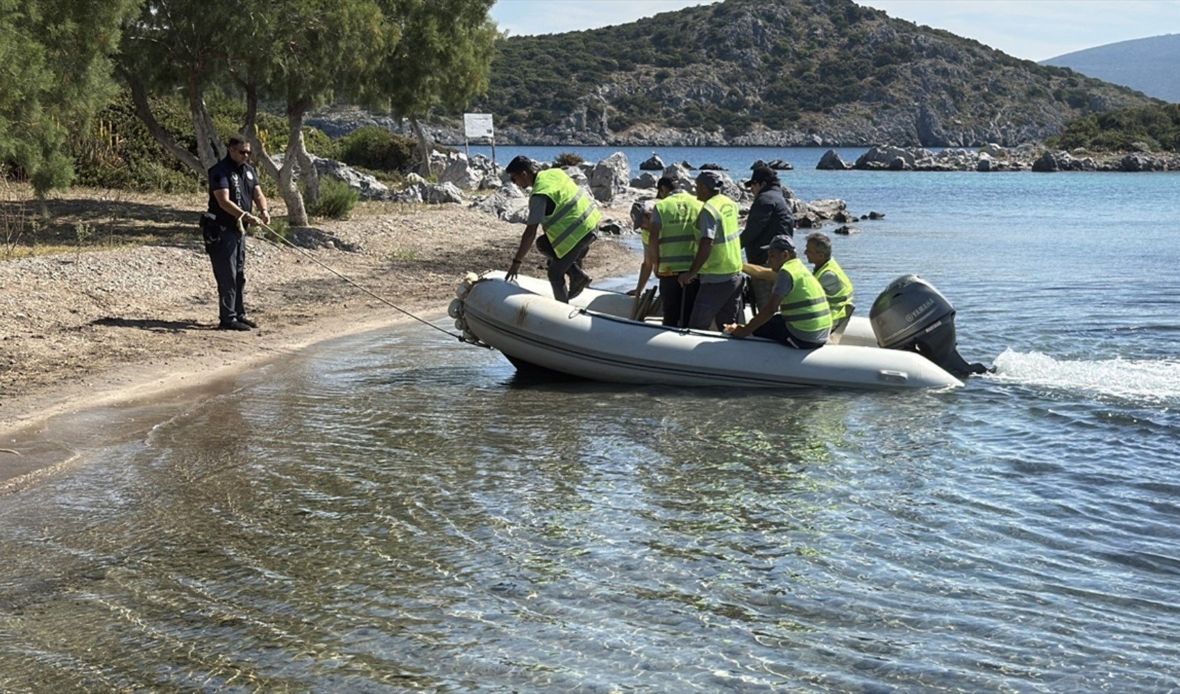Adaboğazı'nda kaçak yapı yıkıldı Adaboğazı'nda kaçak yapı yıkıldı