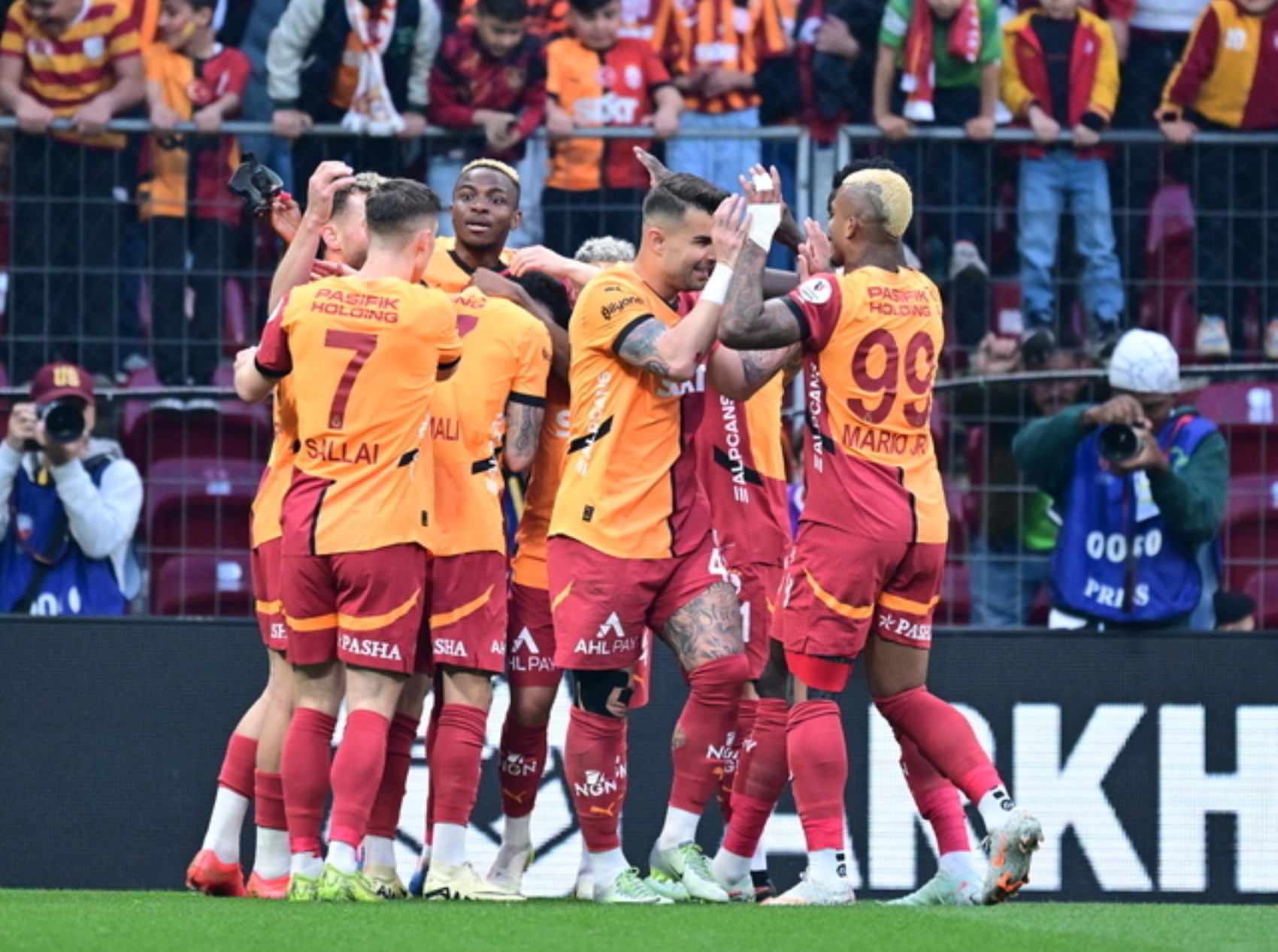 Muhtemel 11'ler! Trabzonspor - Galatasaray maçı ne zaman, saat kaçta ve hangi kanalda? Ziraat Türkiye Kupası Final maçı