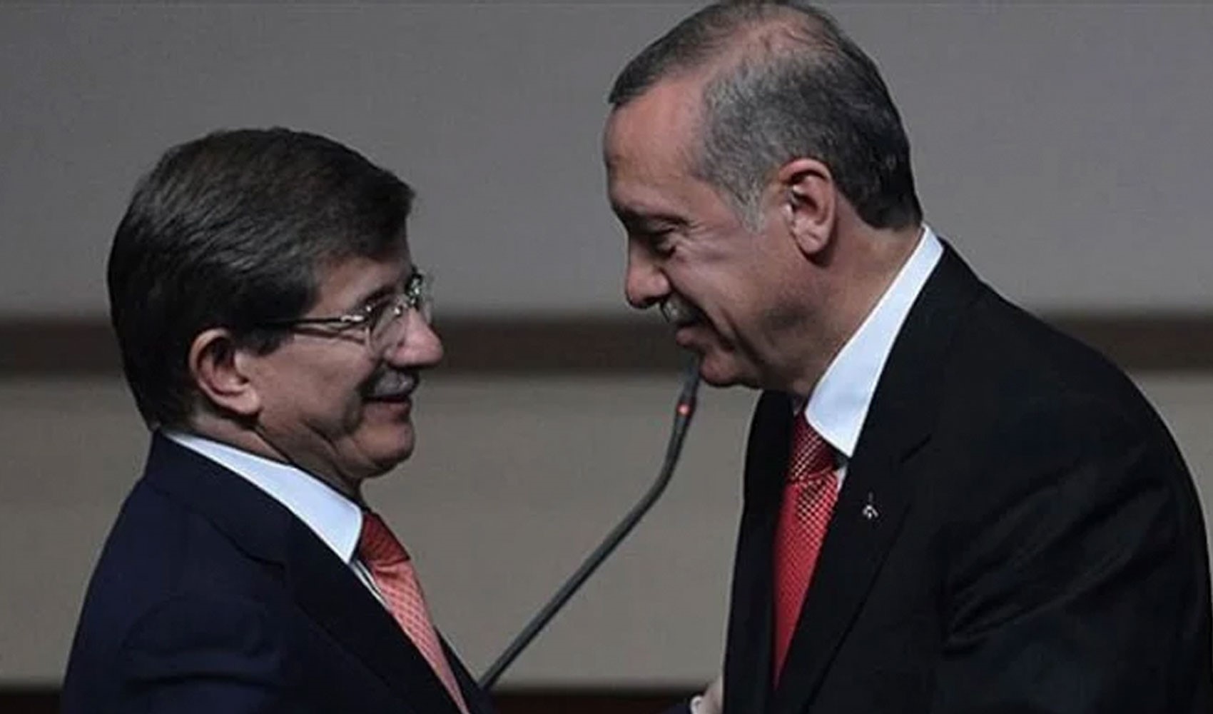 Vekil transferi devam ediyor: Gelecek Partili isim AKP'ye katılacak!