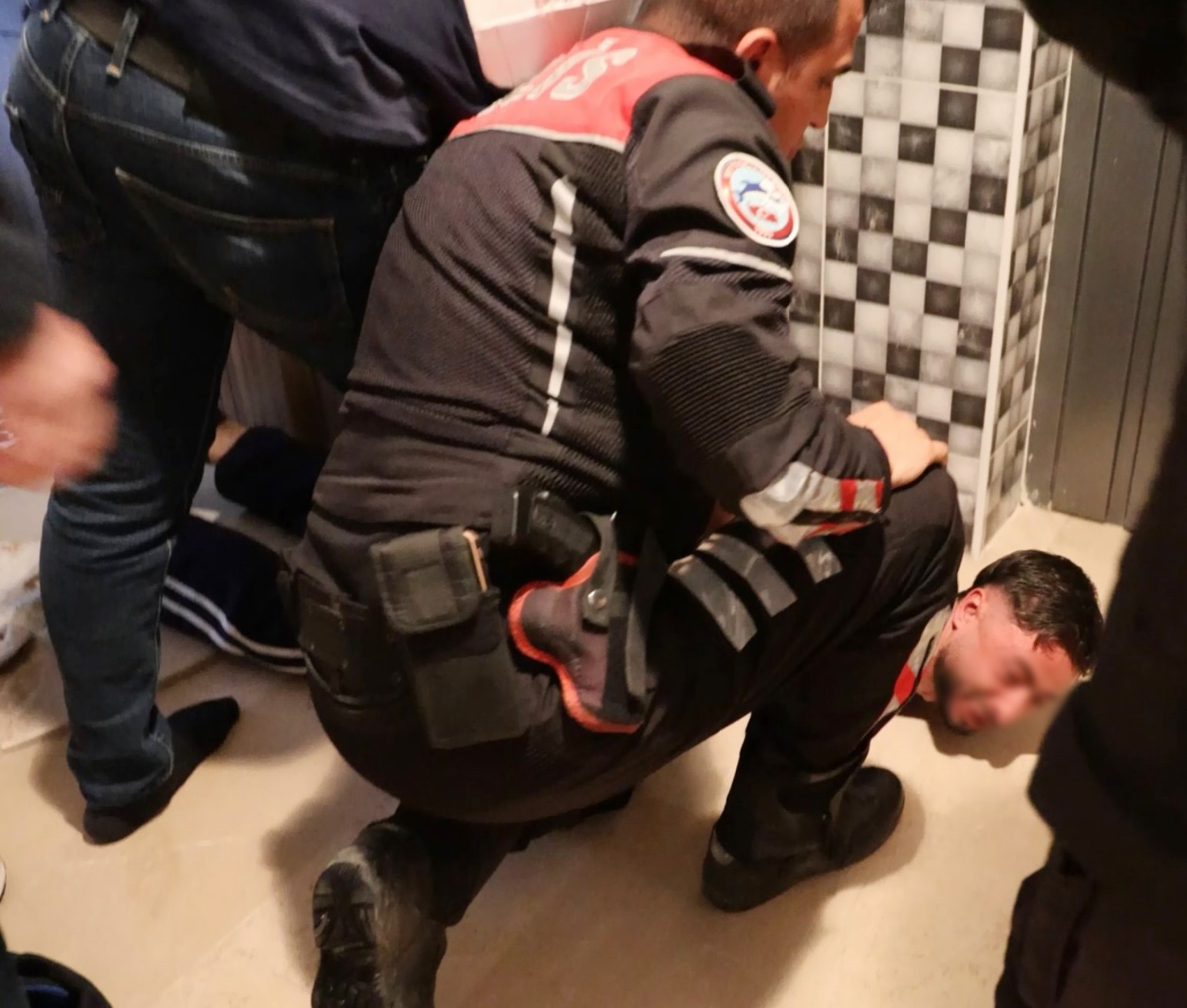 Oyuncak tabancayla polisi alarma geçirdi: Ben cehennemimi oluşturmuşum zaten