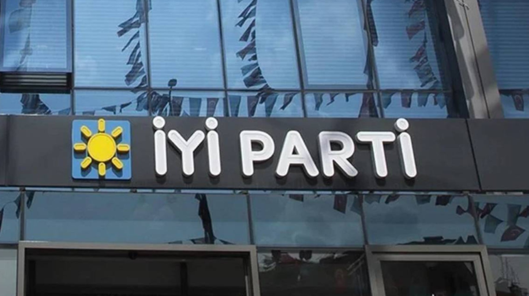 PKK’nın silah bırakma kararı sonrası ilk anket! Aradaki fark 1 puan