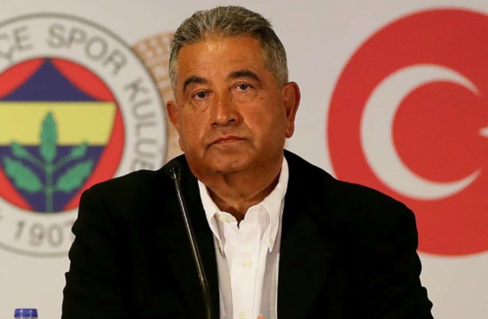 Mahmut Uslu bombayı patlattı! 'Ali Koç beceremedi, adayım'