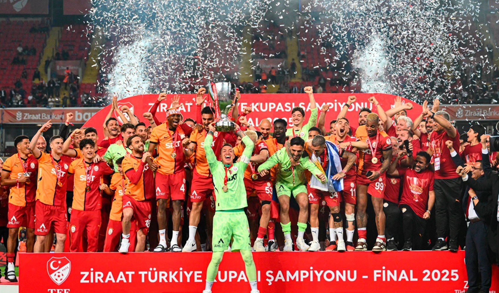 Galatasaray’ın Süper Kupa’daki rakibi belli oldu Galatasaray’ın Süper Kupa’daki rakibi belli oldu