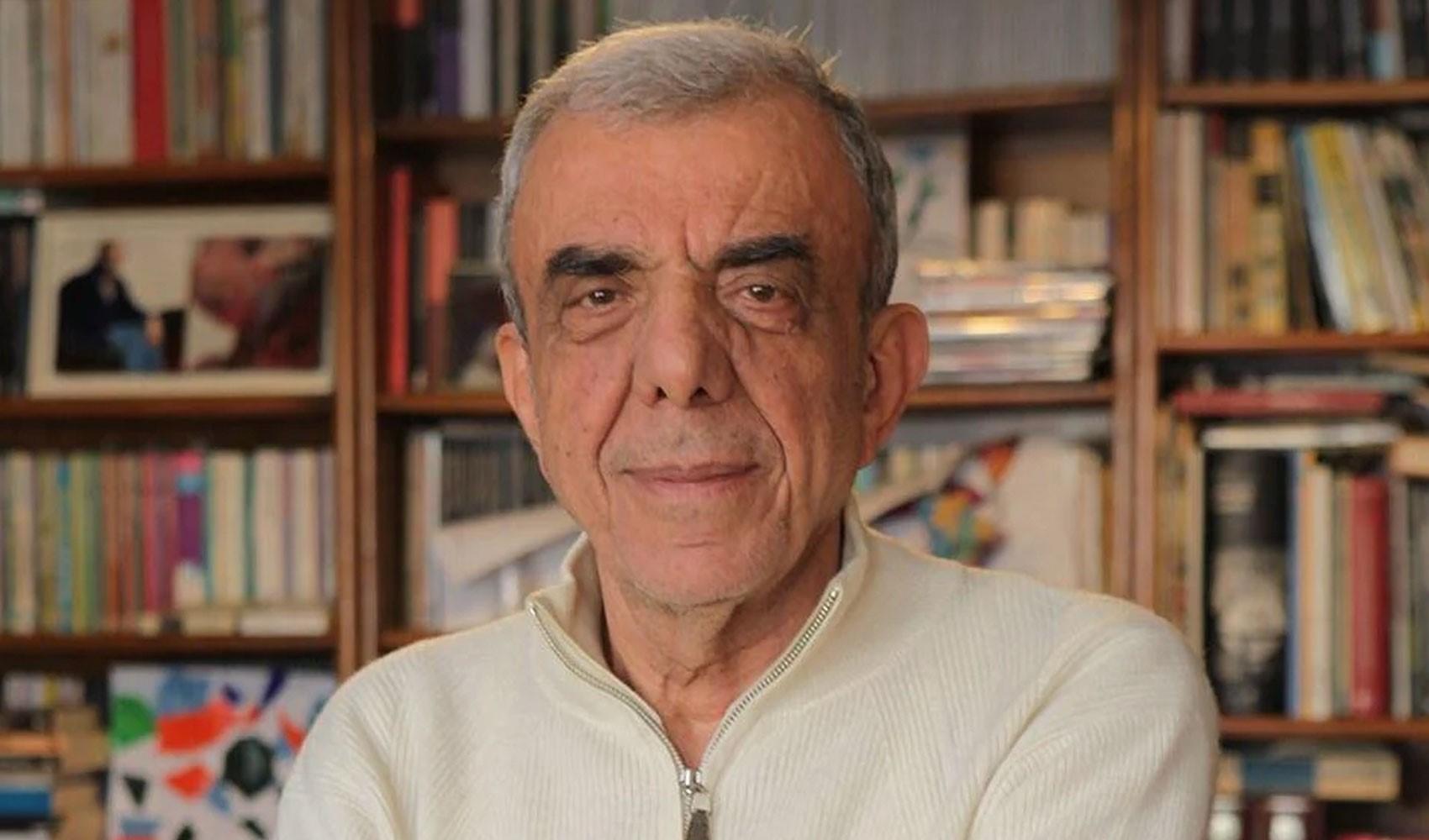 Usta yönetmen Ali Özgentürk hayatını kaybetti