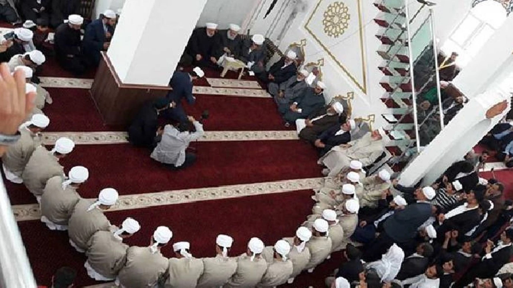 İktidar medyası sinyali vermişti... Süleymancılar’a operasyon kapıda mı? Cemaat içinde kritik toplantı