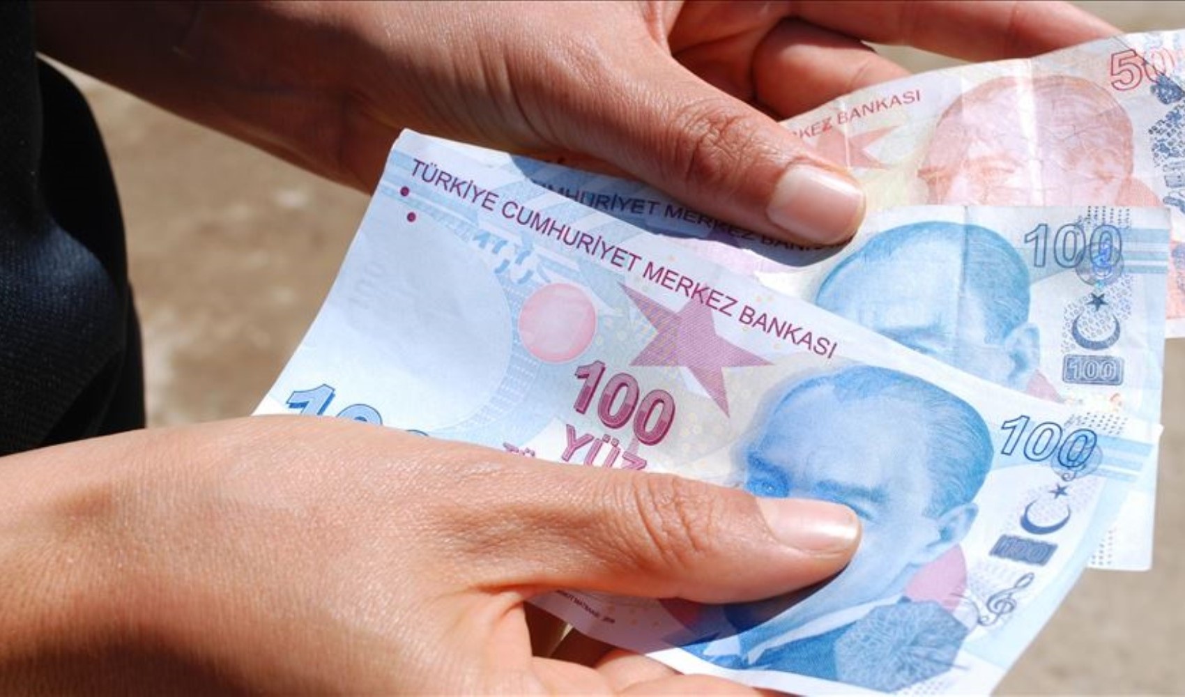 Merkez Bankası'nın enflasyon tahminleri maaş zamlarını şekillendiriyor Merkez Bankası'nın enflasyon tahminleri maaş zamlarını şekillendiriyor