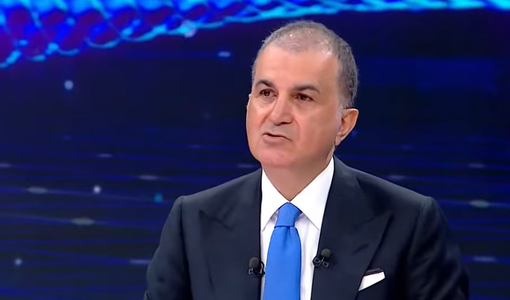 AKP sözcüsü Ömer Çelik yanıtladı: Fesih sonrası kayyum atanan belediyelere ne olacak AKP sözcüsü Ömer Çelik yanıtladı: Fesih sonrası kayyum atanan belediyelere ne olacak