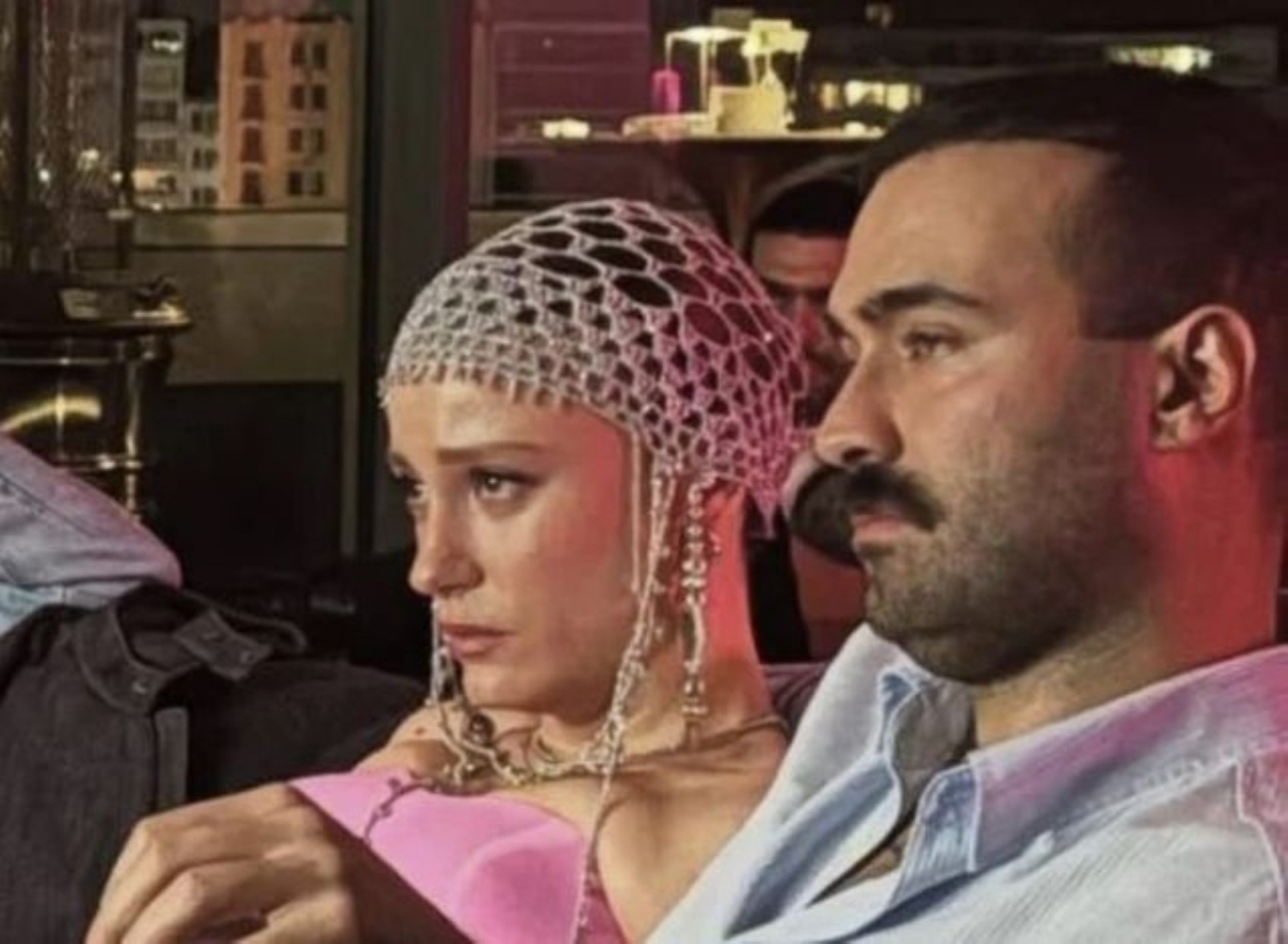 Reklam ilişkisi iddiaları ortaya atılmıştı: Serenay Sarıkaya ve Mert Demir aylar sonra yan yana görüntülendi
