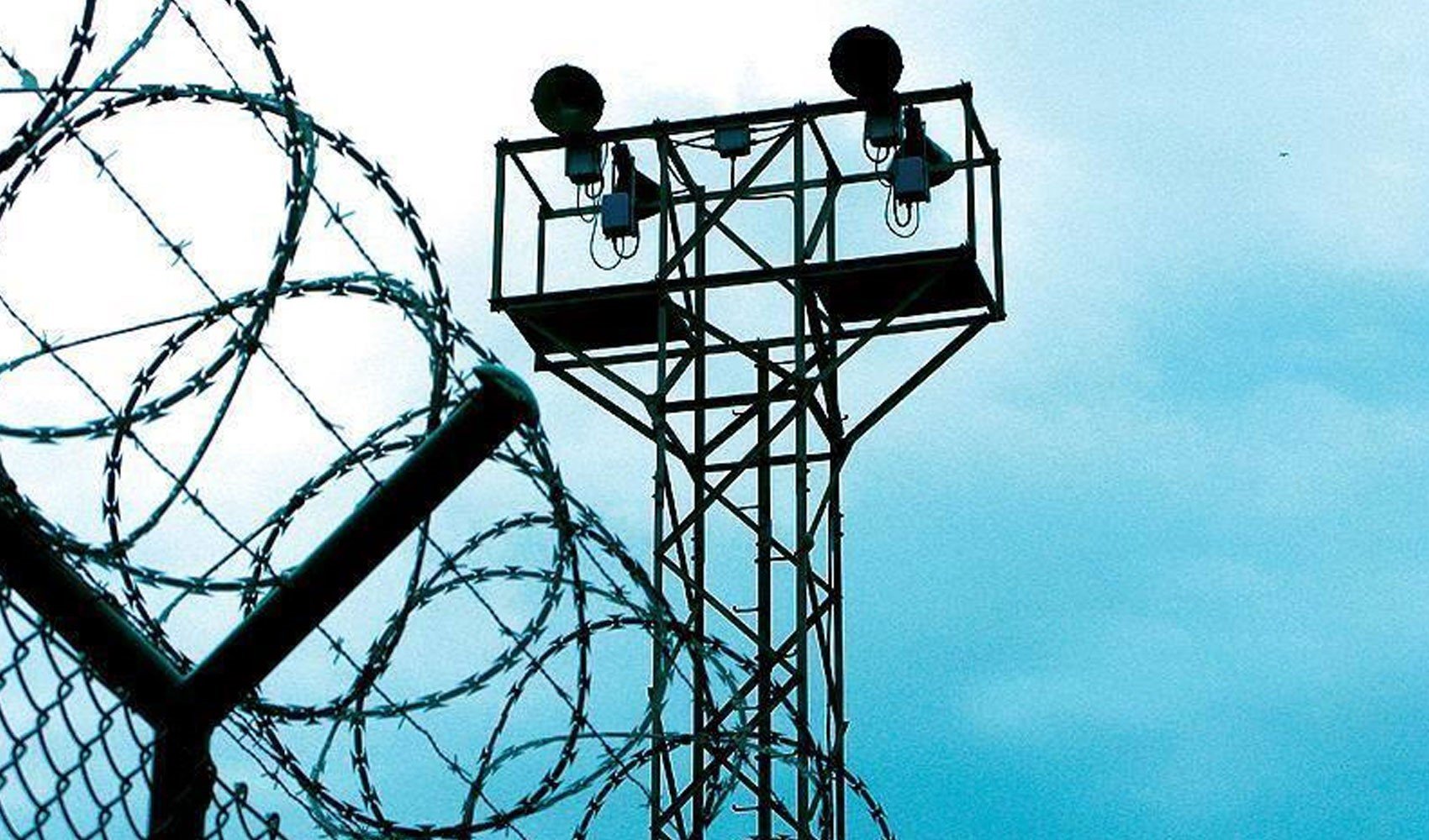 ABD'de firar alarmı: 11 mahkum hapishaneden kaçtı ABD'de firar alarmı: 11 mahkum hapishaneden kaçtı