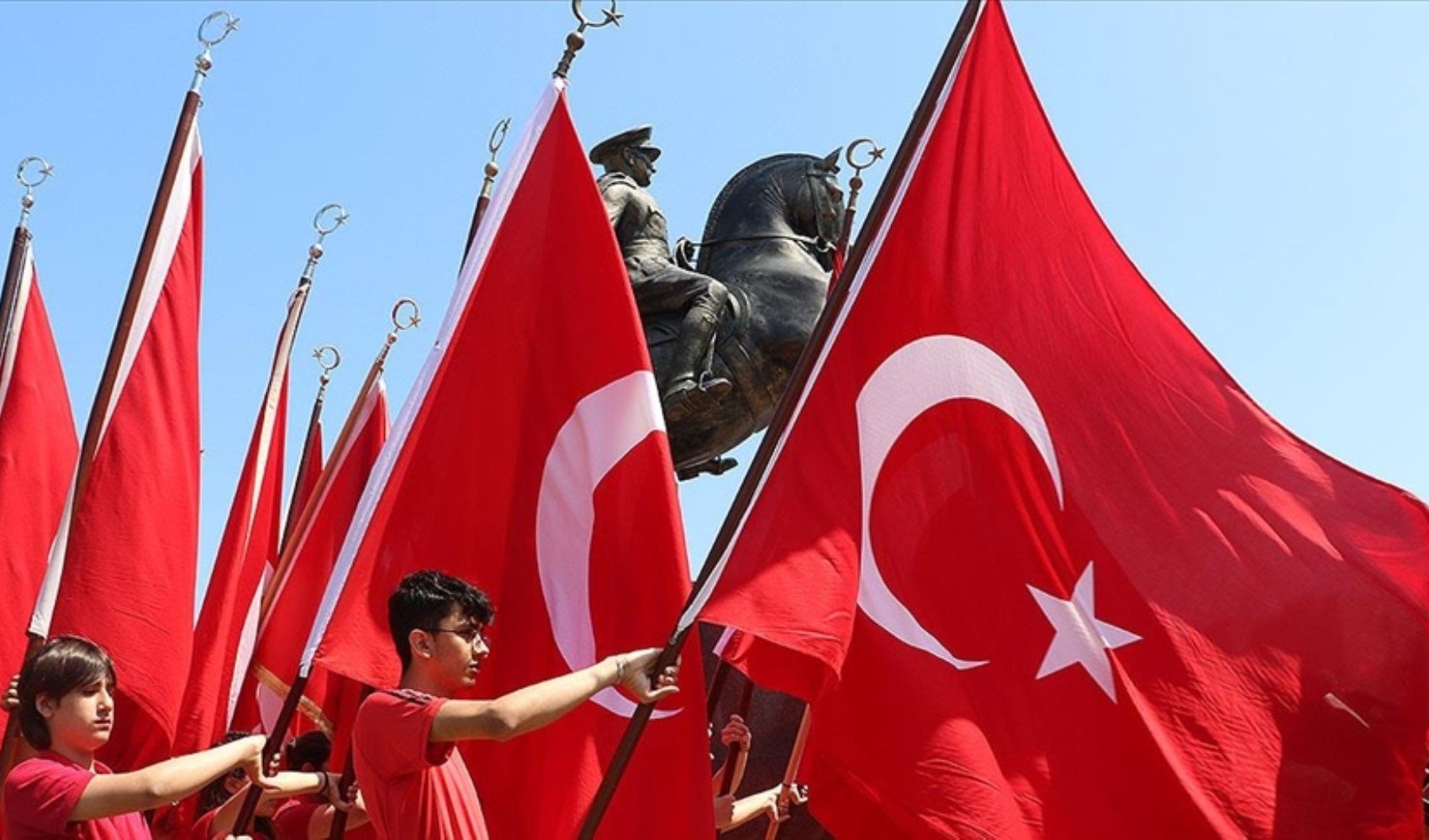 İzmir 19 Mayıs 2025 konserleri ve etkinlik takvimi: Ücretsiz İzmir 19 Mayıs detayları İzmir 19 Mayıs 2025 konserleri ve etkinlik takvimi: Ücretsiz İzmir 19 Mayıs detayları