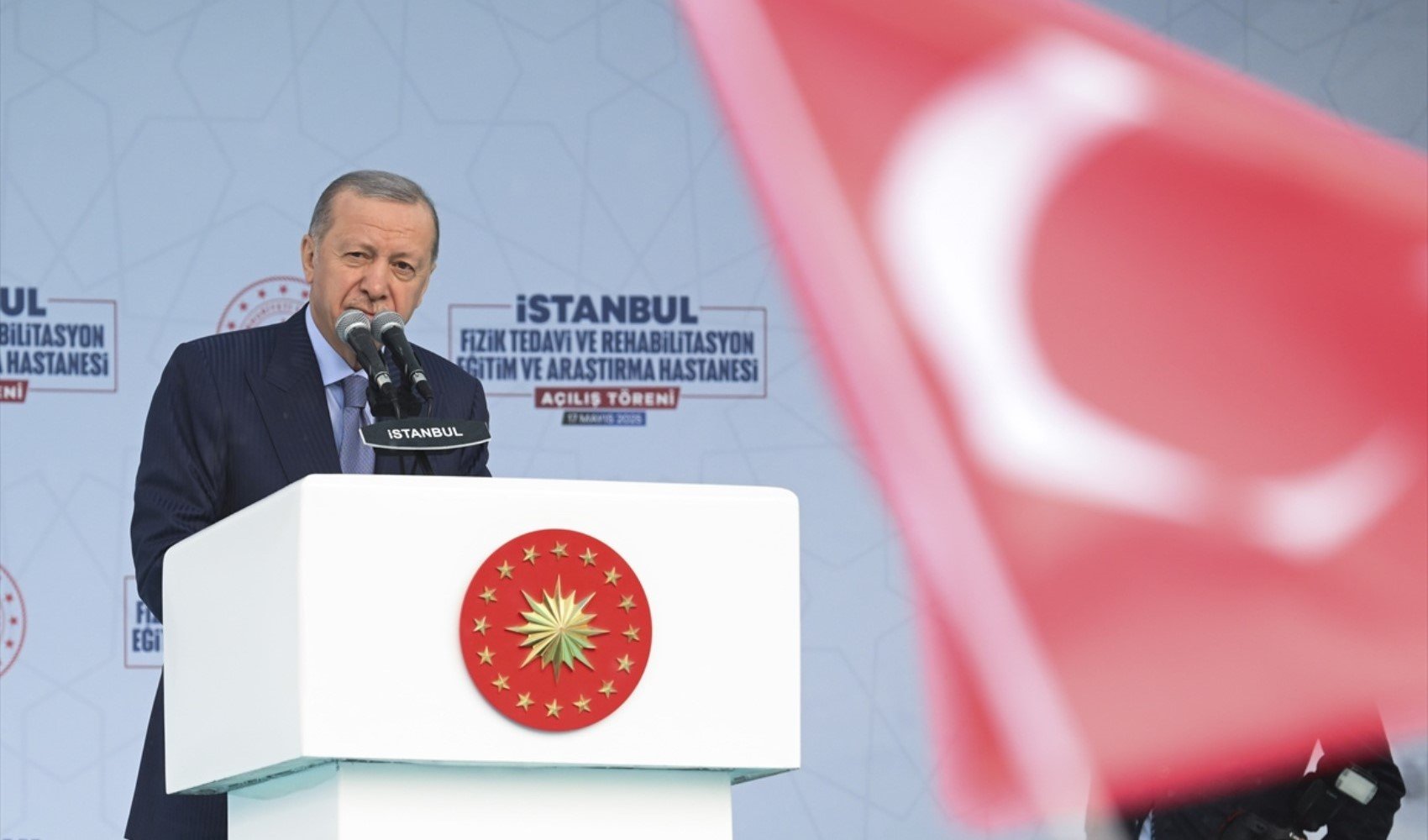 Cumhurbaşkanı Erdoğan cemaatleri işaret etti, 'Kuriş' karikatürü geldi: Kuriş Kuriş yaklaşıyorlar Cumhurbaşkanı Erdoğan cemaatleri işaret etti, 'Kuriş' karikatürü geldi: Kuriş Kuriş yaklaşıyorlar
