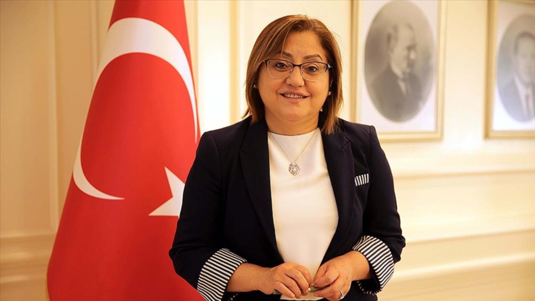 3 farklı kategoride soruldu: Türkiye'de en çok beğenilen siyasetçi belli oldu!