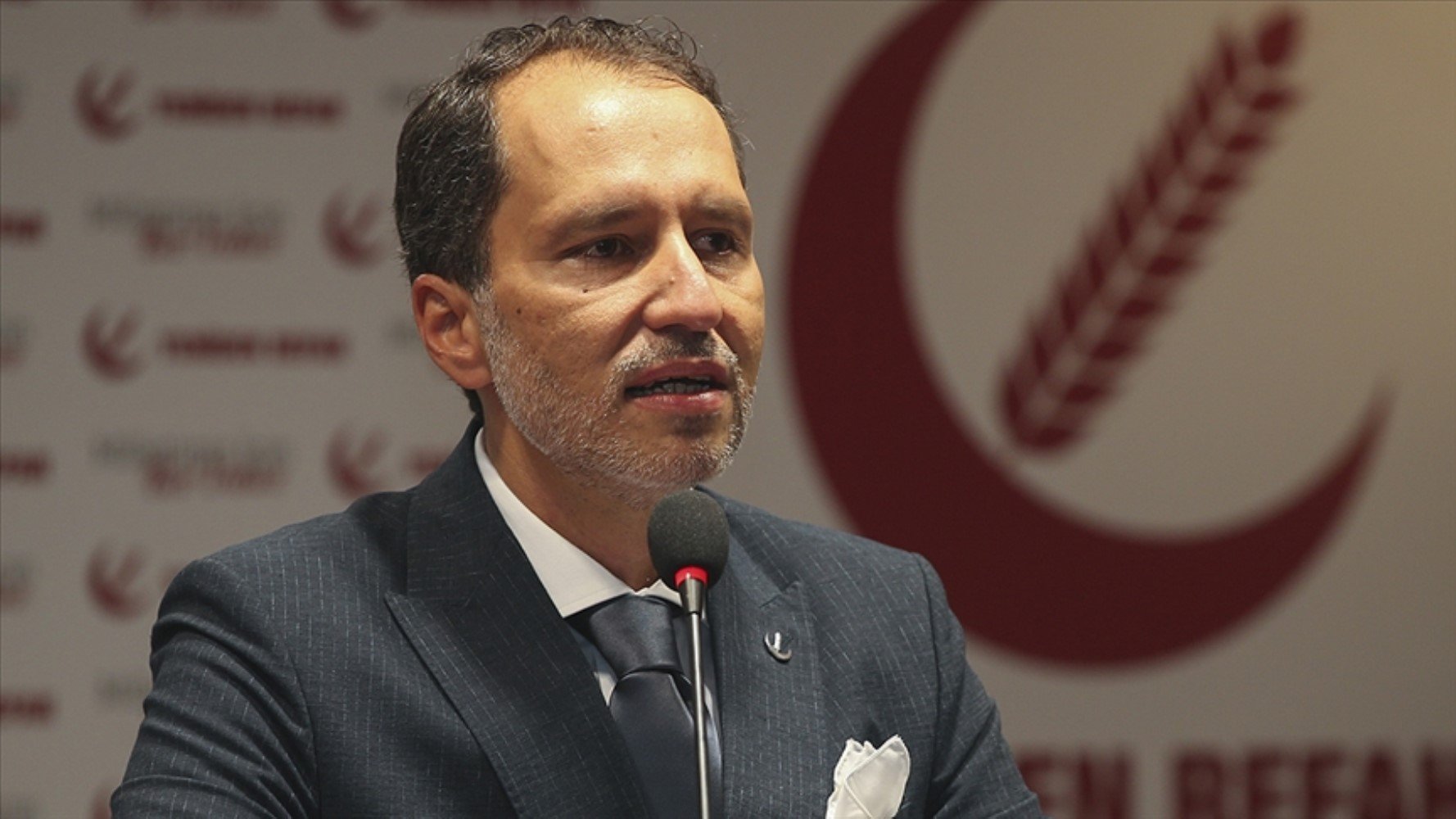 3 farklı kategoride soruldu: Türkiye'de en çok beğenilen siyasetçi belli oldu!