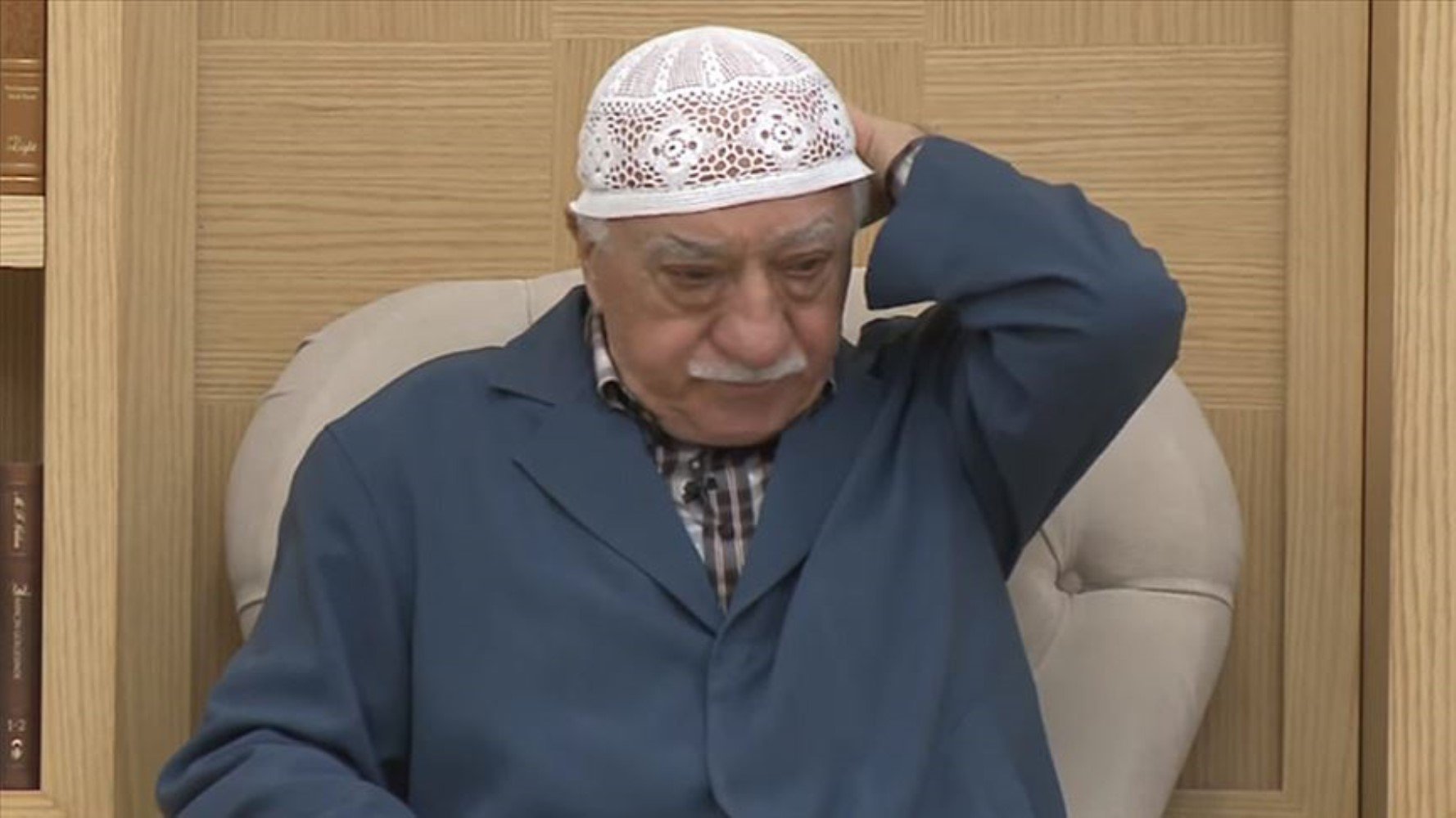 Amerika'da ölmüştü ama... FETÖ elebaşı Fetullah Gülen hâlâ 'resmen' yaşıyor