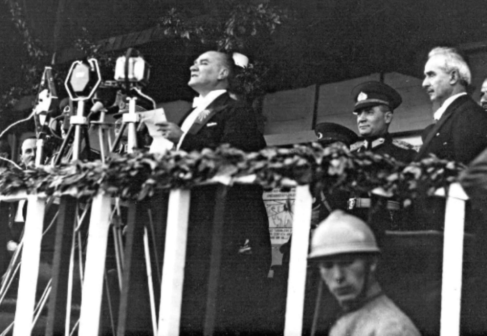 Milli Mücadele'nin kıvılcımı, gençliğe armağan edilen bayram! 19 Mayıs ruhu...