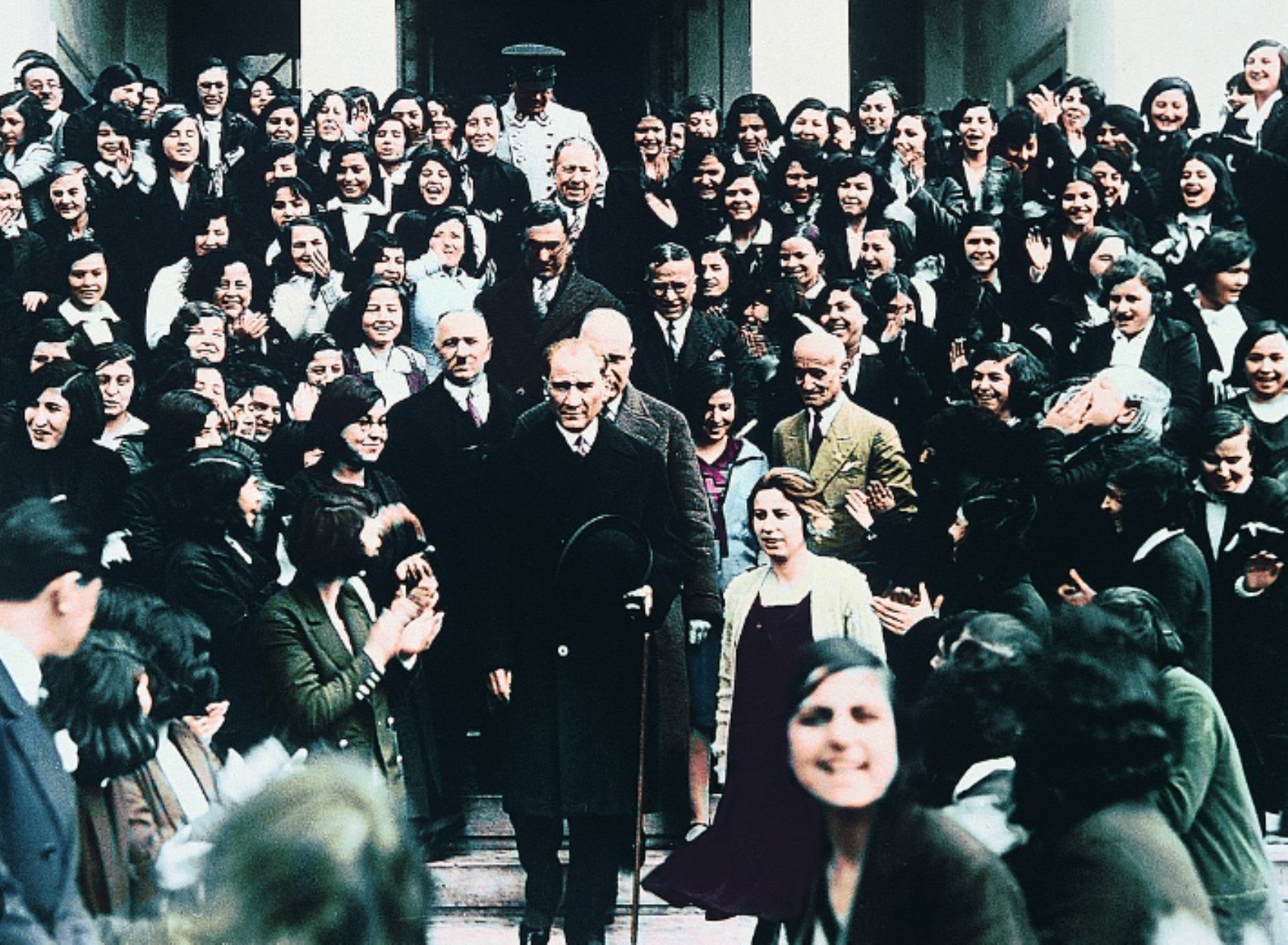 Milli Mücadele'nin kıvılcımı, gençliğe armağan edilen bayram! 19 Mayıs ruhu...