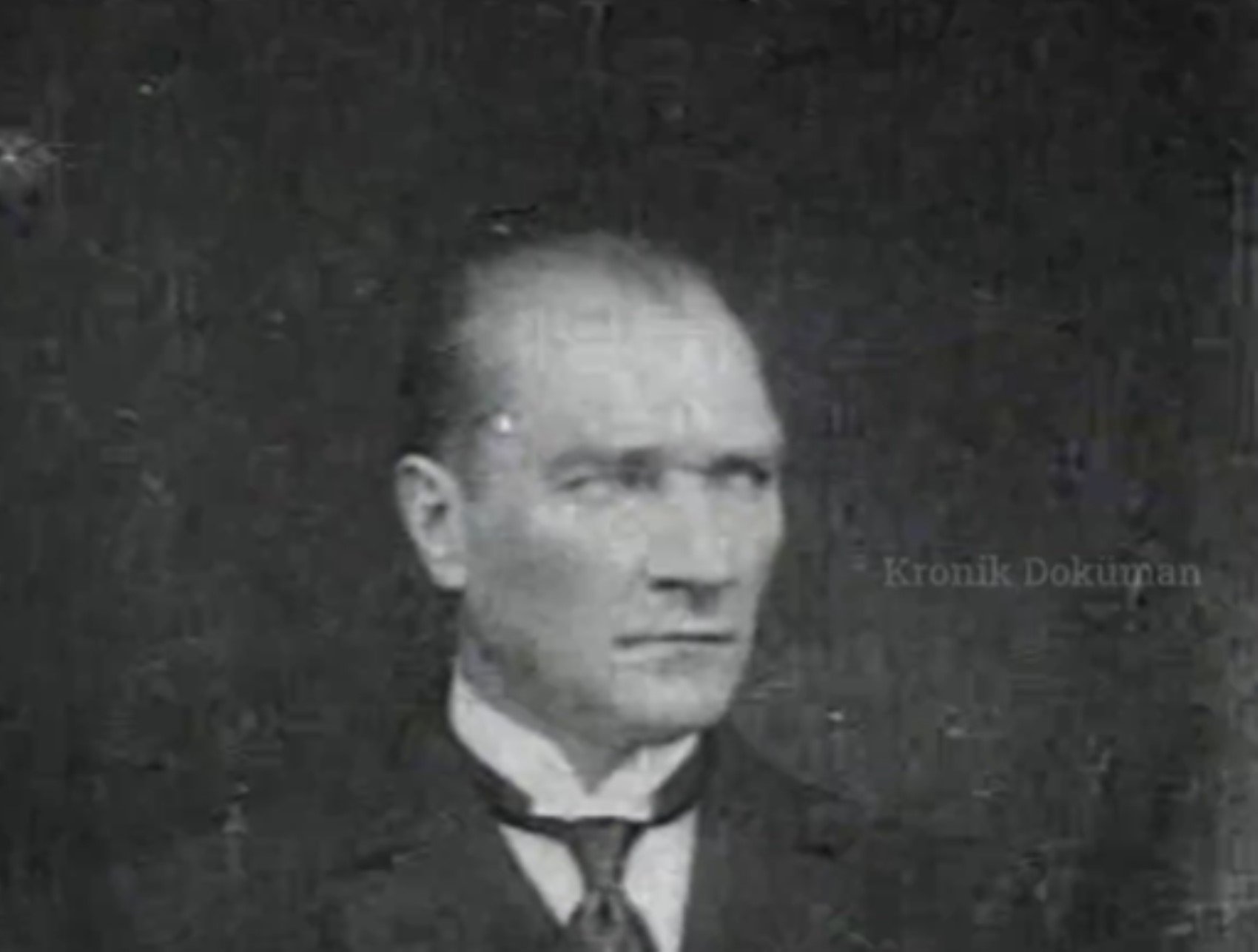 Atatürk’ün 1927’deki seri fotoğraf çekimine ait görüntüleri ortaya çıktı: Bir belgeselde bulundu