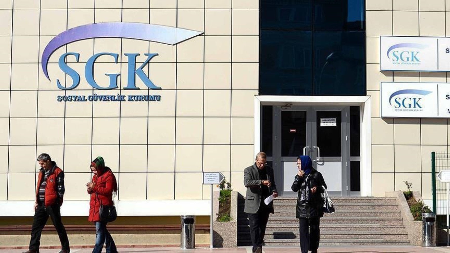 SGK çalışmalara başladı: Artık onlara da maaş bağlanacak! Yasal düzenleme yolda