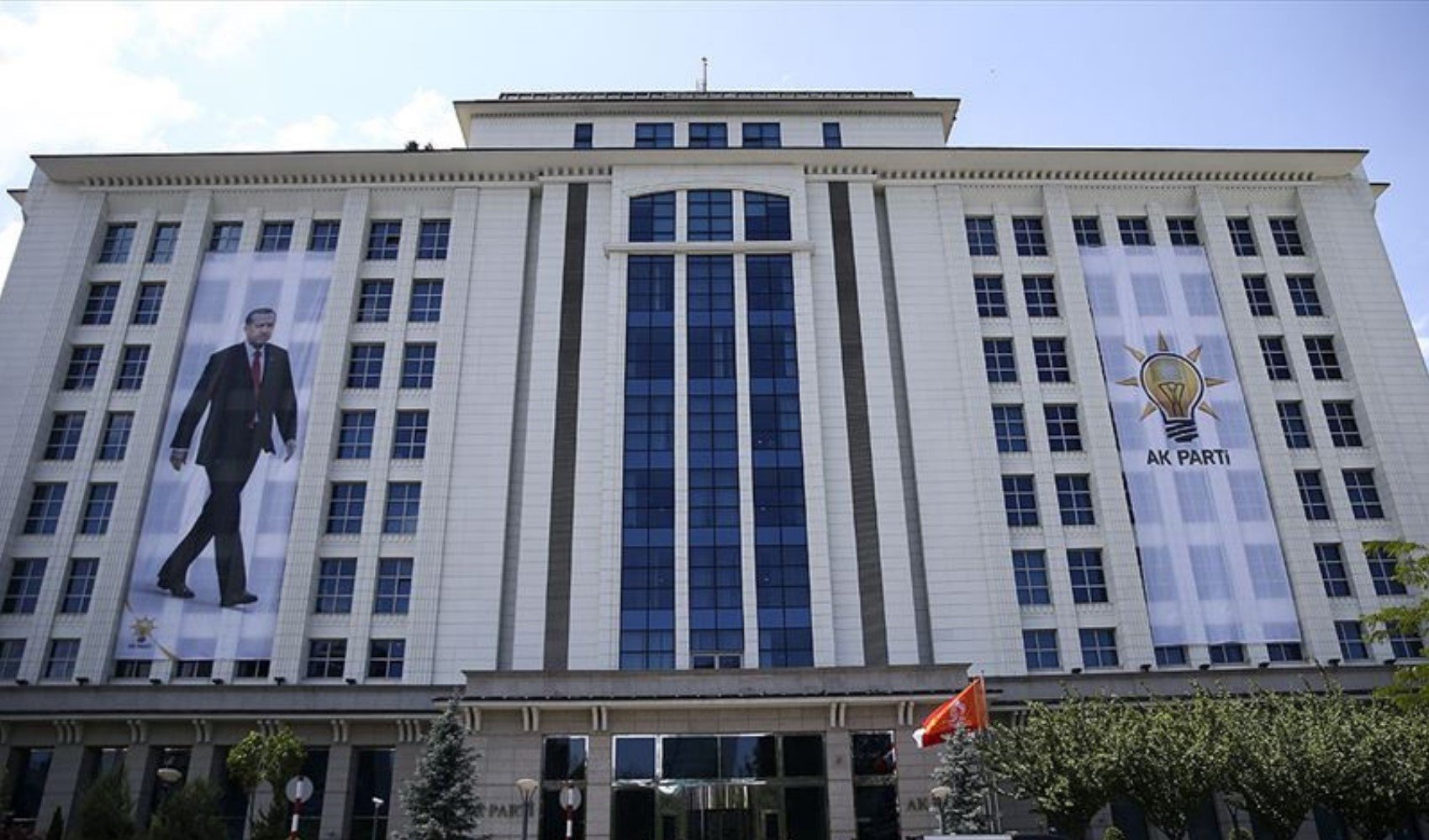İktidarın masasına gelen anketi açıkladılar İktidarın masasına gelen anketi açıkladılar