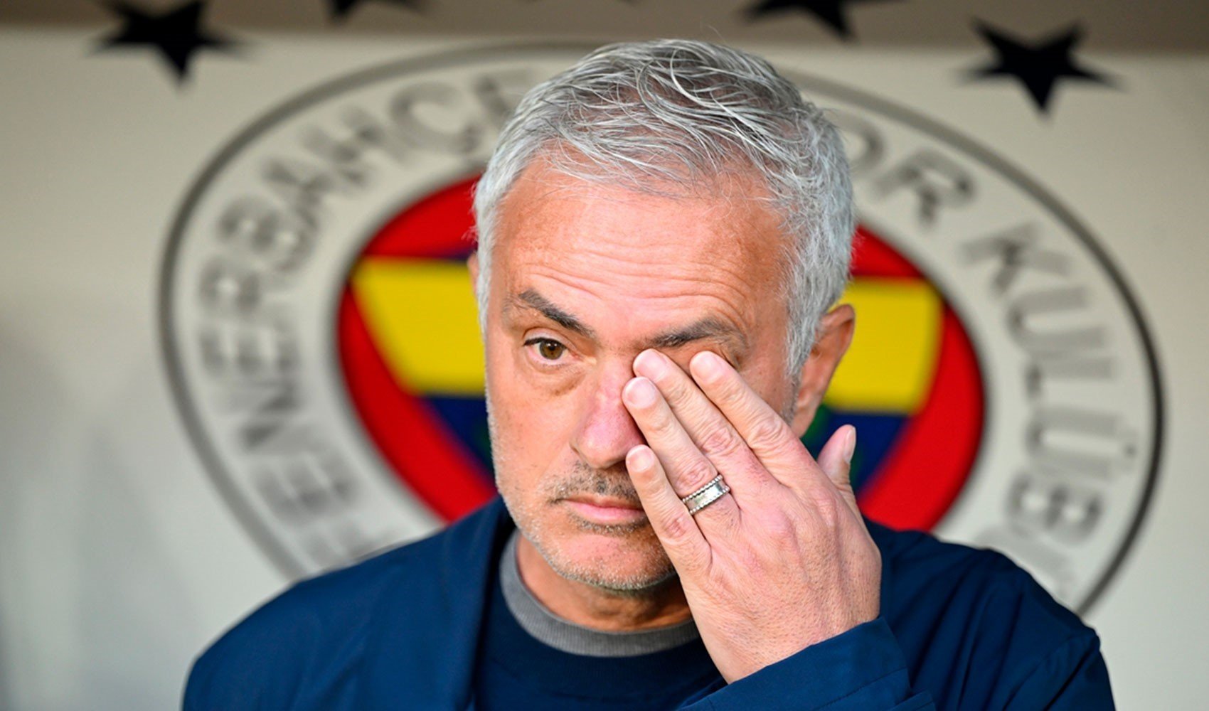 Galatasaray'ı eleştiren Mourinho Porto'da aynısını yapmış Galatasaray'ı eleştiren Mourinho Porto'da aynısını yapmış