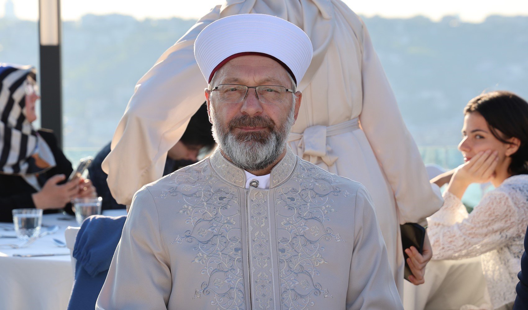 Diyanet İşleri Başkanı Erbaş: İnsanın değeri, peşinden gittiği şeyle ölçülür