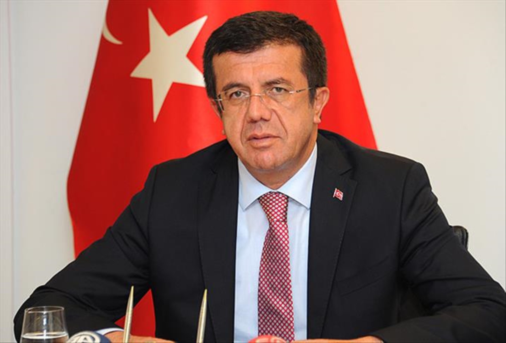 'Yeni Türkiye'de haddinizi bileceksiniz' tehditlerinin ardından sıcak temas: Nihat Zeybekçi'nin TÜSİAD ziyaretinin perde arkası... Gözaltı eleştirisi geldi