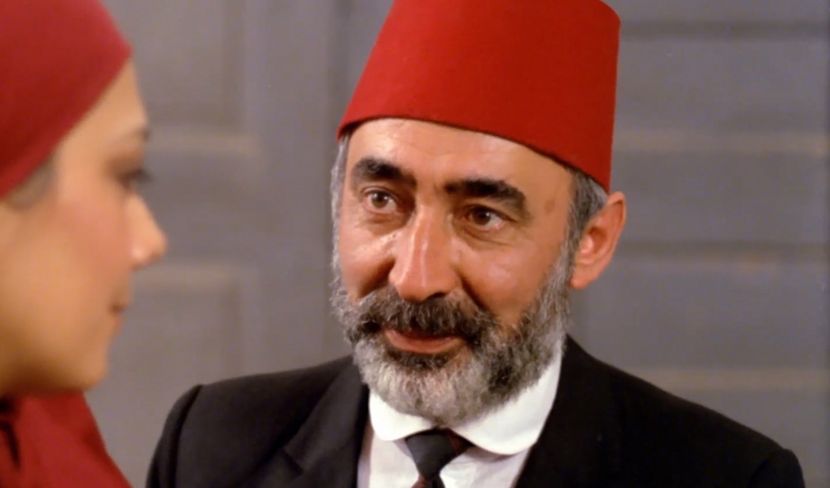 Hilal Özdemir yazdı: Kızancıklı Naciye’nin göbeğinde sallanan Osmanlı ve ‘Değirmen’in suyu