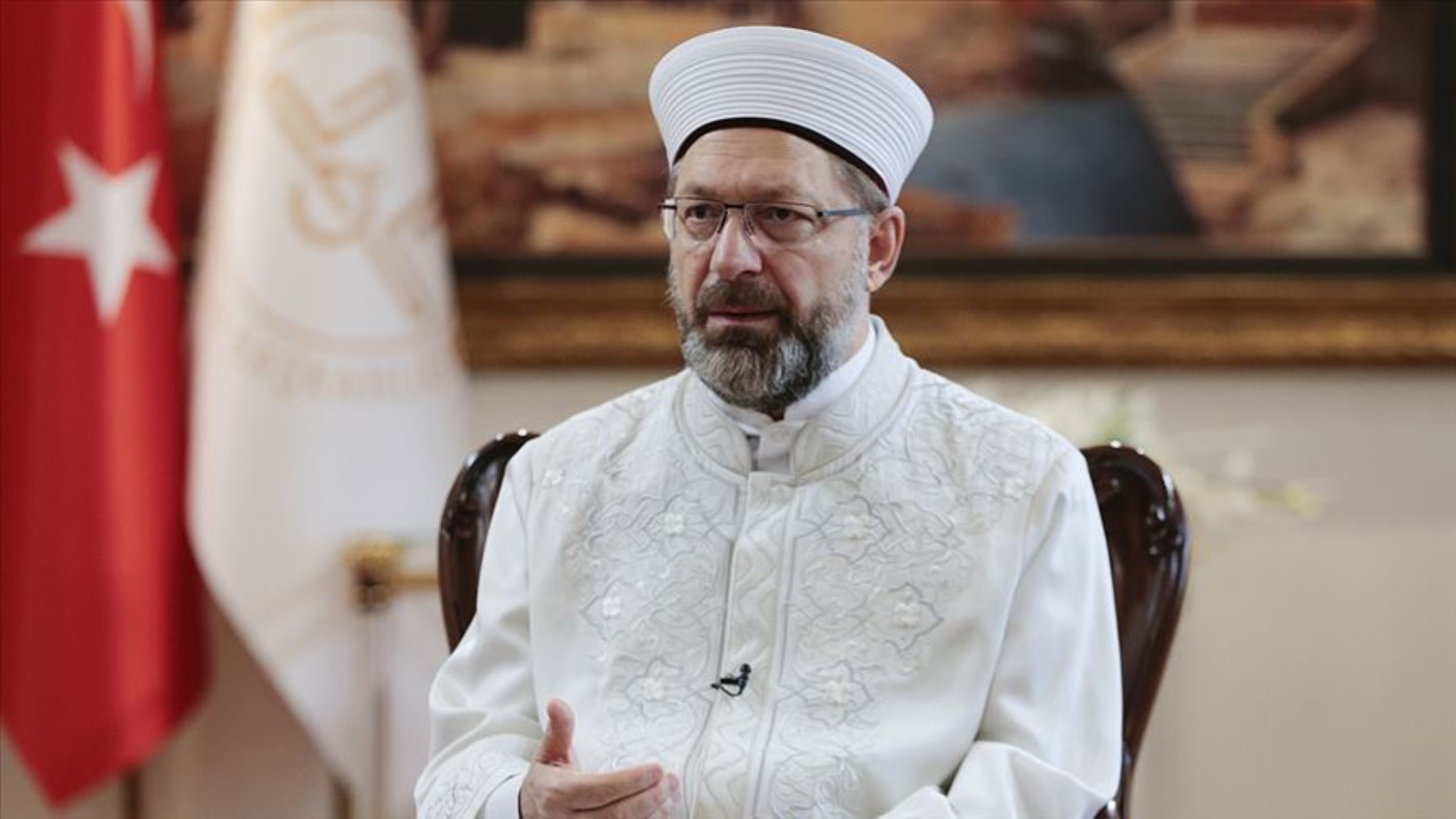 Diyanet ticareti çok sevdi: Önce seccade şimdi elektronik aletler...