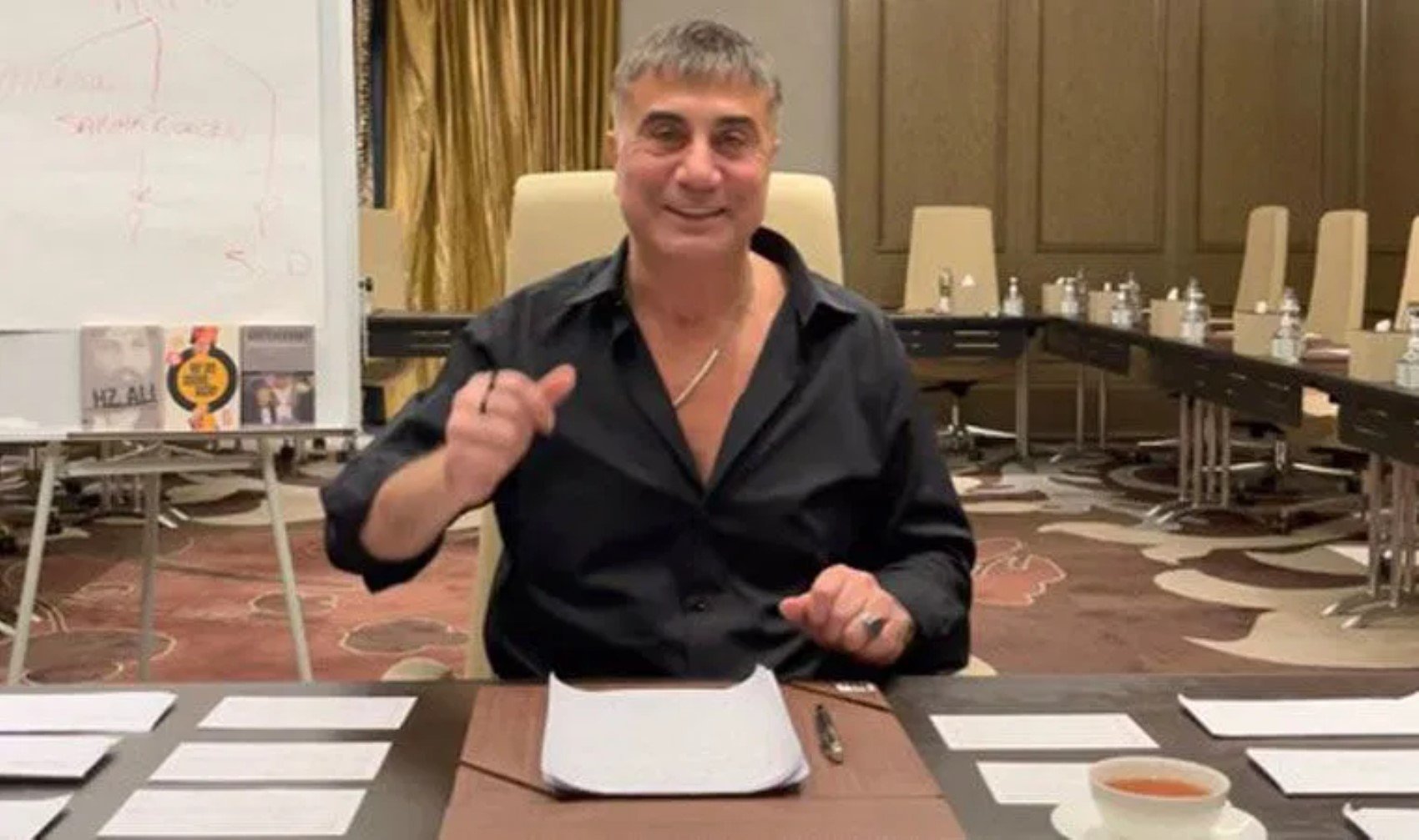 Türkiye'ye döneceği iddia edilen Sedat Peker sessizliğini bozdu! 'Kırmızı bültenim kalksa bile...'
