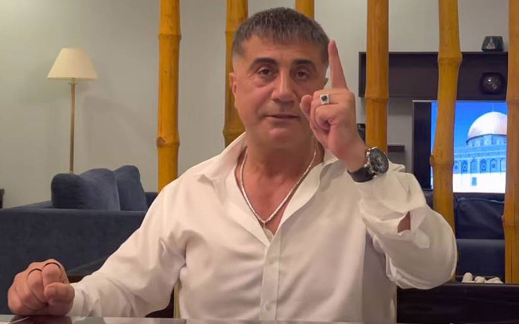 Türkiye'ye döneceği iddia edilen Sedat Peker sessizliğini bozdu! 'Kırmızı bültenim kalksa bile...'
