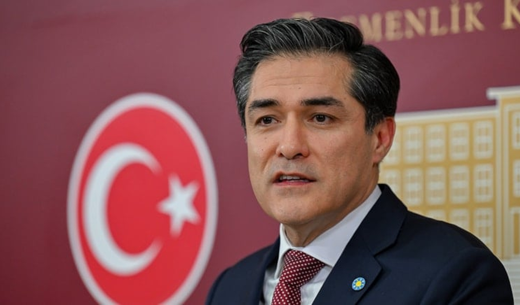 Buğra Kavuncu, emniyetten aldığı suikast uyarısını açıkladı