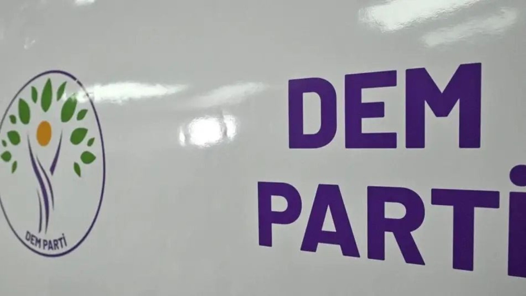 Mayıs ayının son anketinde yüzde 30'u geçen tek parti var: Üçüncü sıradaki parti değişti!