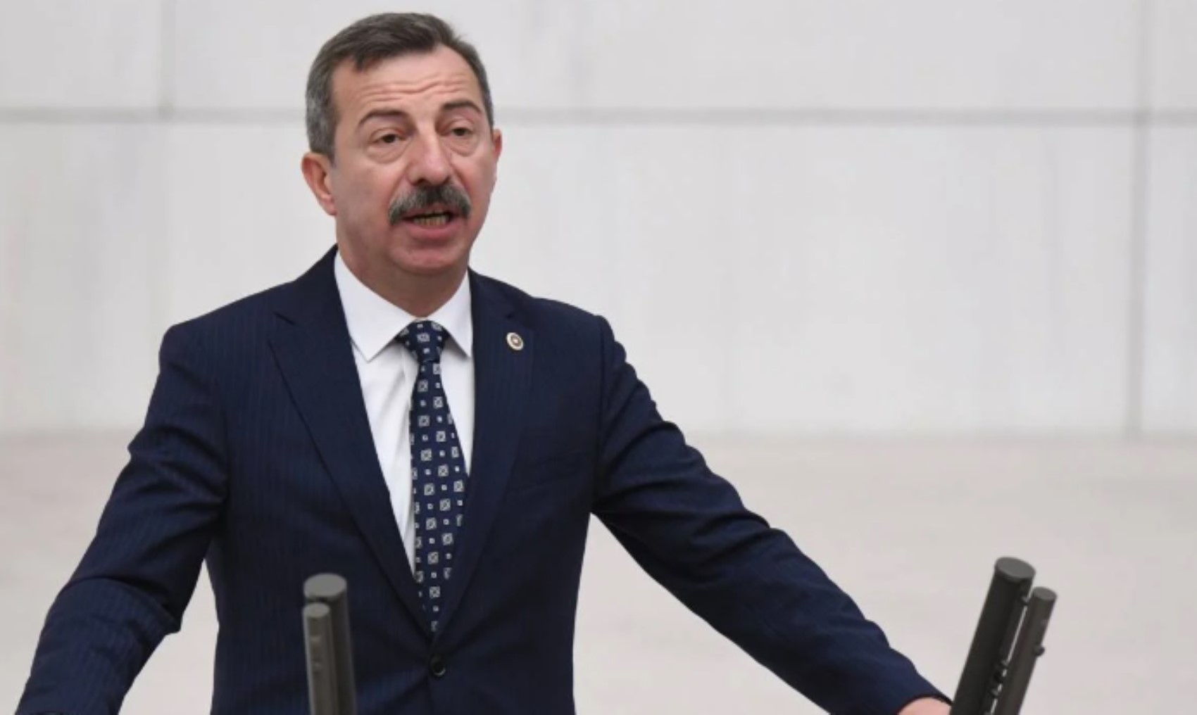 CHP'li Asu Kaya'dan mesaj iddiasıyla ilgili sert açıklama! 'İstifa etmesini isterim...'