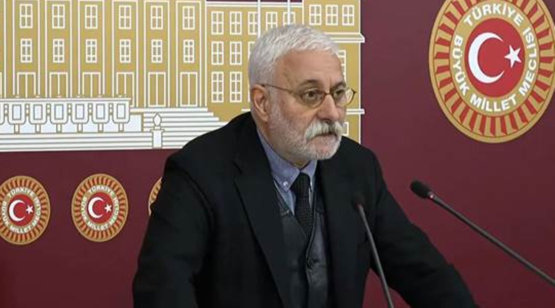 TSK'da yetki krizi! Cumhurbaşkanı'na ihraç yetkisinin geri çekilmesine MHP'den destek