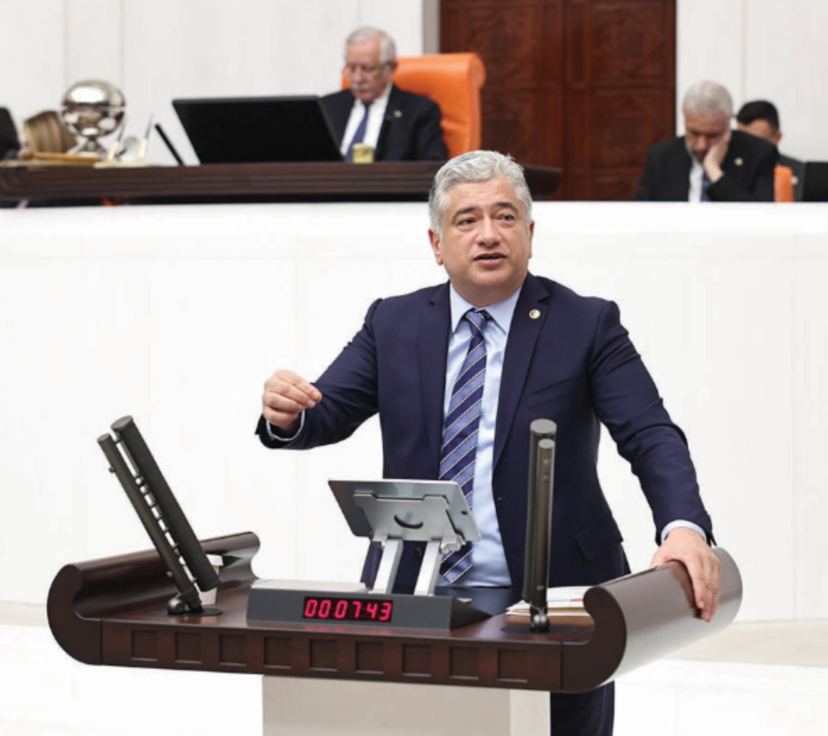 TSK'da yetki krizi! Cumhurbaşkanı'na ihraç yetkisinin geri çekilmesine MHP'den destek