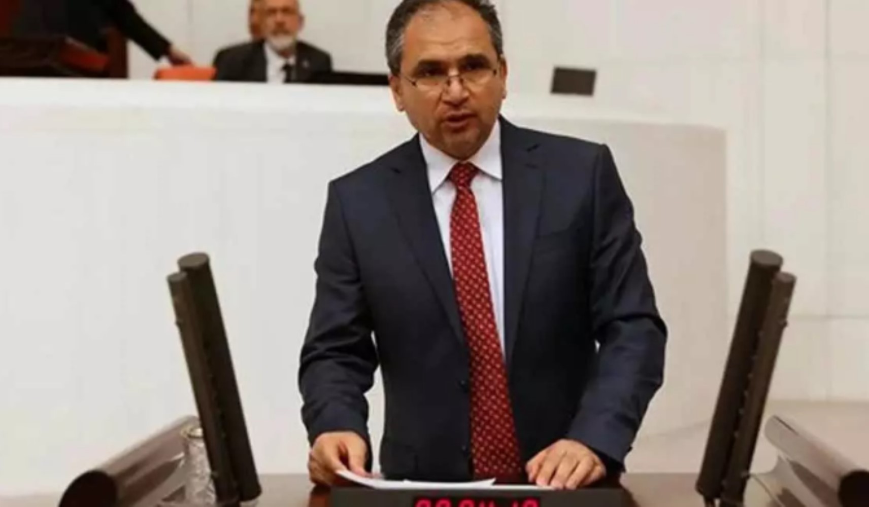 TSK'da yetki krizi! Cumhurbaşkanı'na ihraç yetkisinin geri çekilmesine MHP'den destek