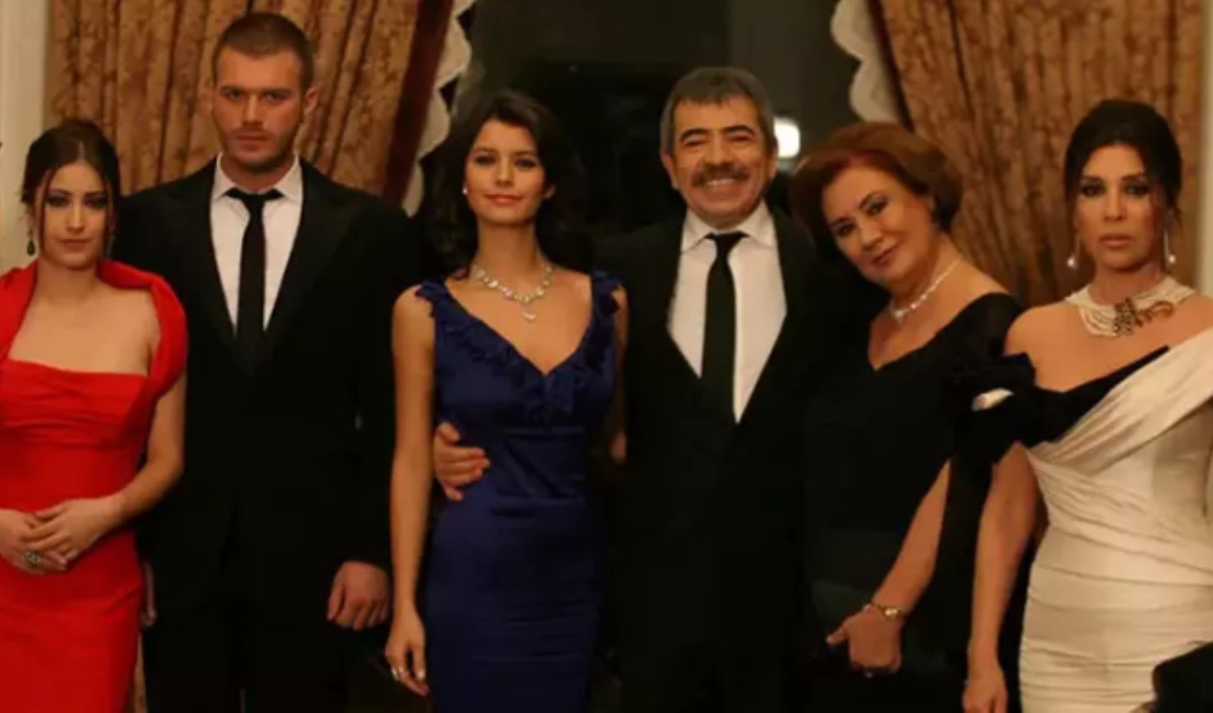 Televizyon tarihinin ikonik çiftliği satışta! Fiyatı dudak uçuklattı