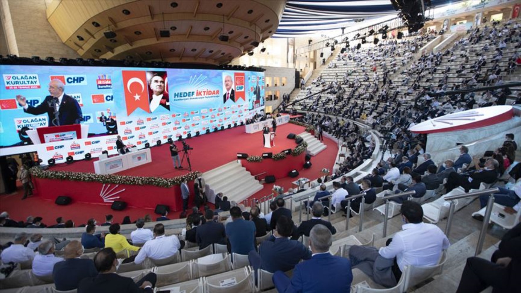CHP Kurultayı için kritik gelişme: Mahkemeden savcılığa belge talebi