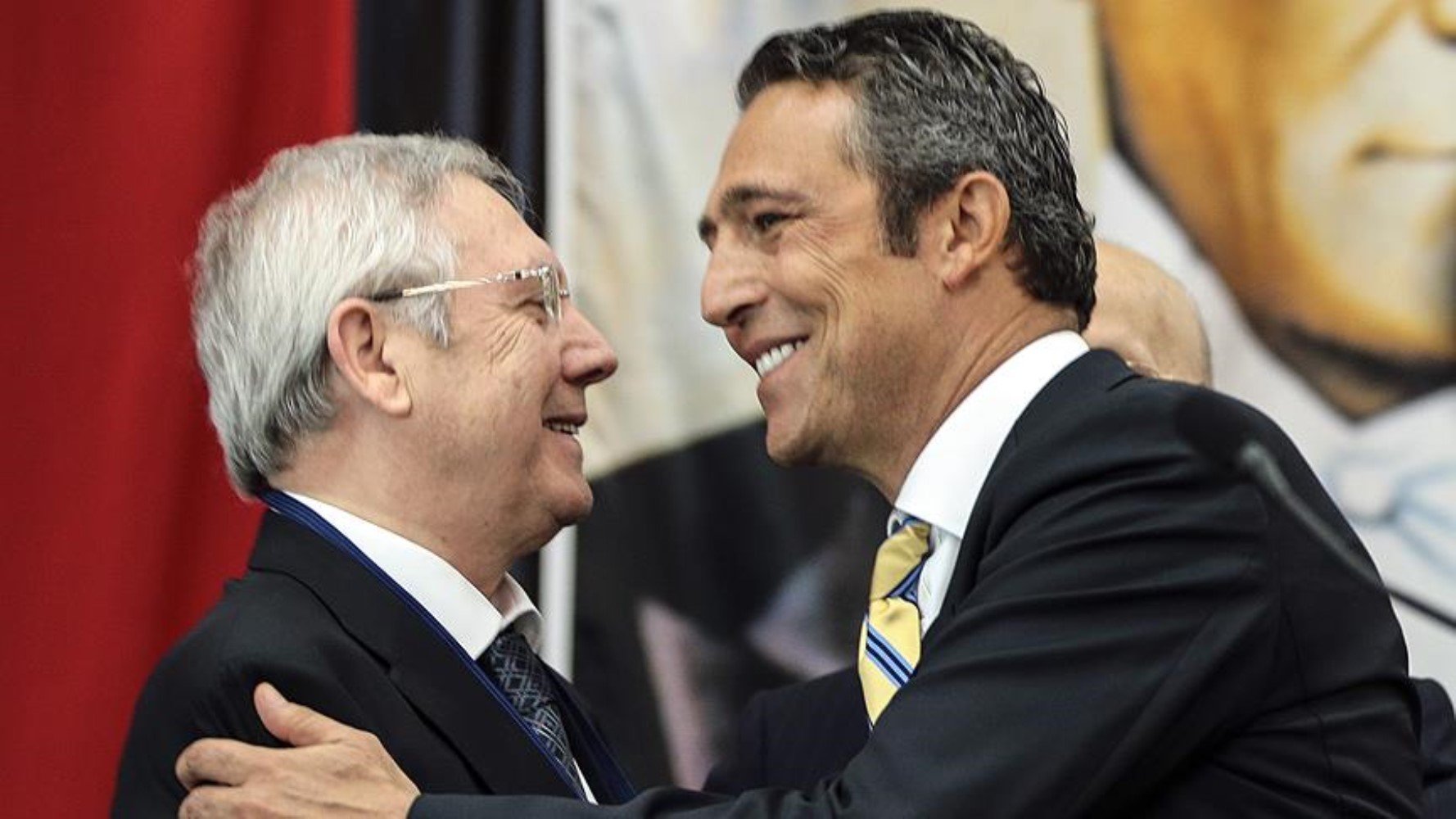 Fenerbahçe'deki kritik zirvede neler yaşandı? Aziz Yıldırım Ali Koç'tan ne istedi?
